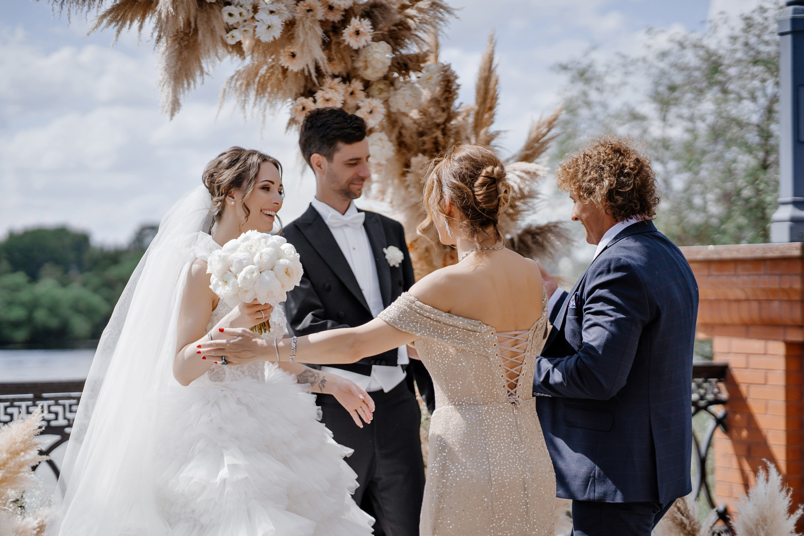 Выездная регистрация свадьбы в ресторане River Club Moscow. Свадебный и семейный фотограф в Москве Светлана Зоткина