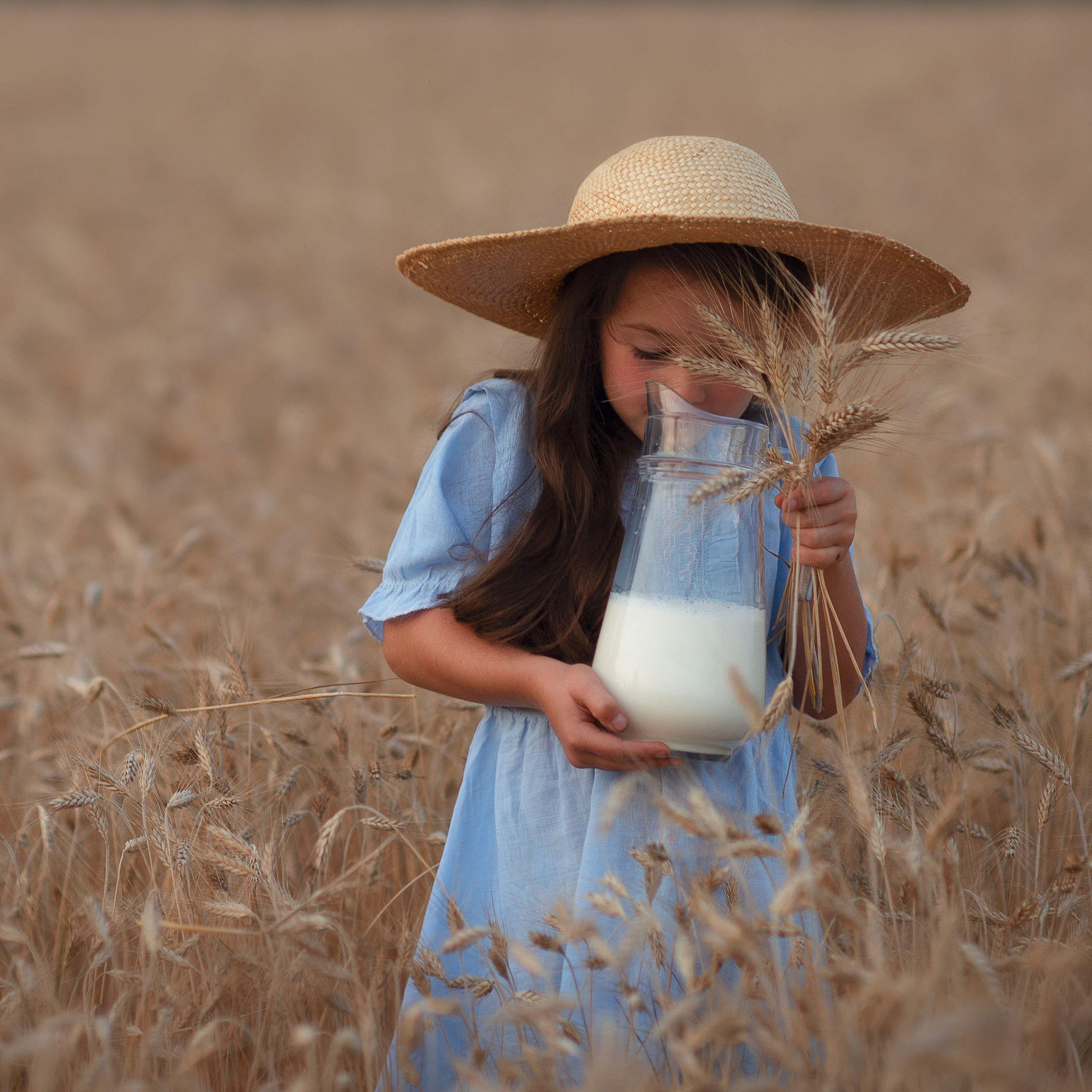 В поле ржи. Фотограф Альбина Вакунова