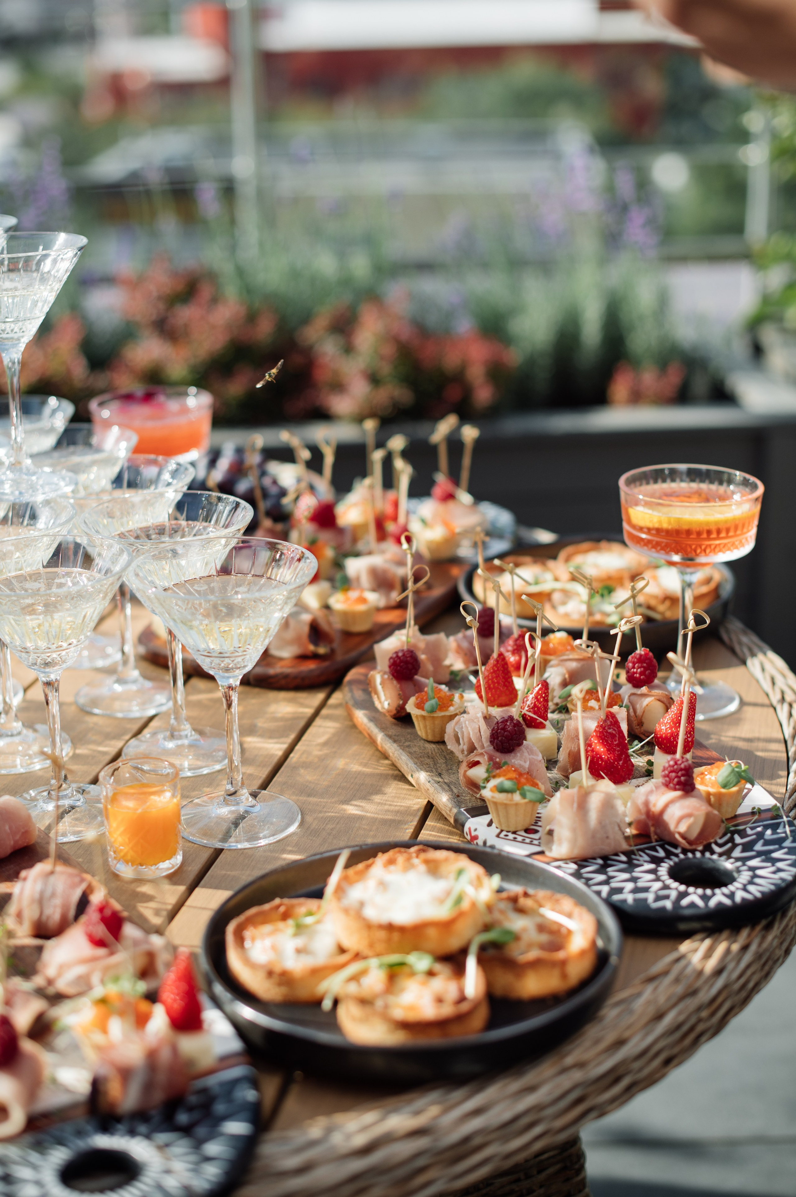 Свадебная фотосессия в Брянске, ресторан «Инжир». Свадебный и репортажный фотограф видеограф Брянск/Москва