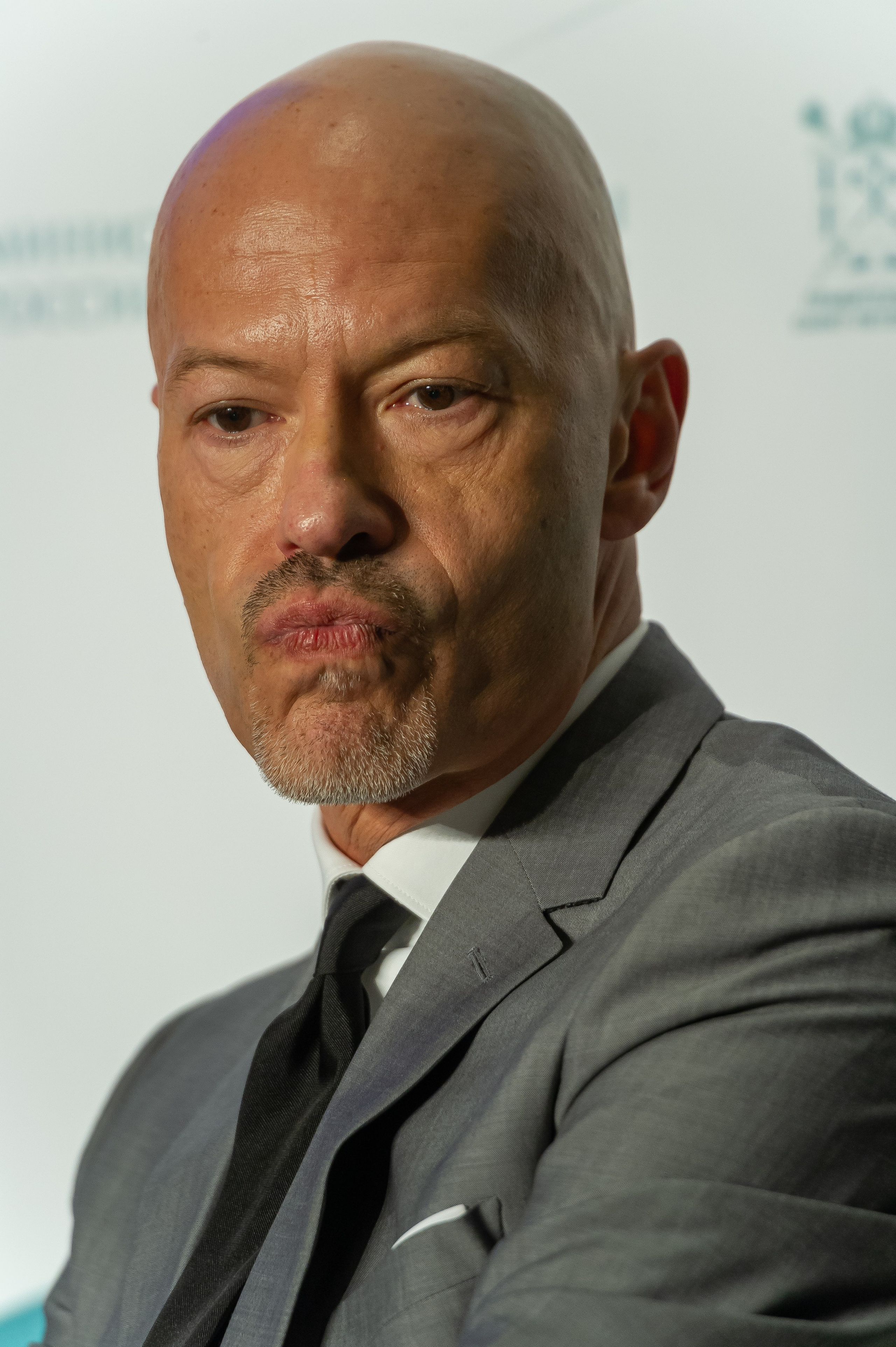 Репортажная фотосессия в Петербурге. Фотограф в Петербурге Олег Золото