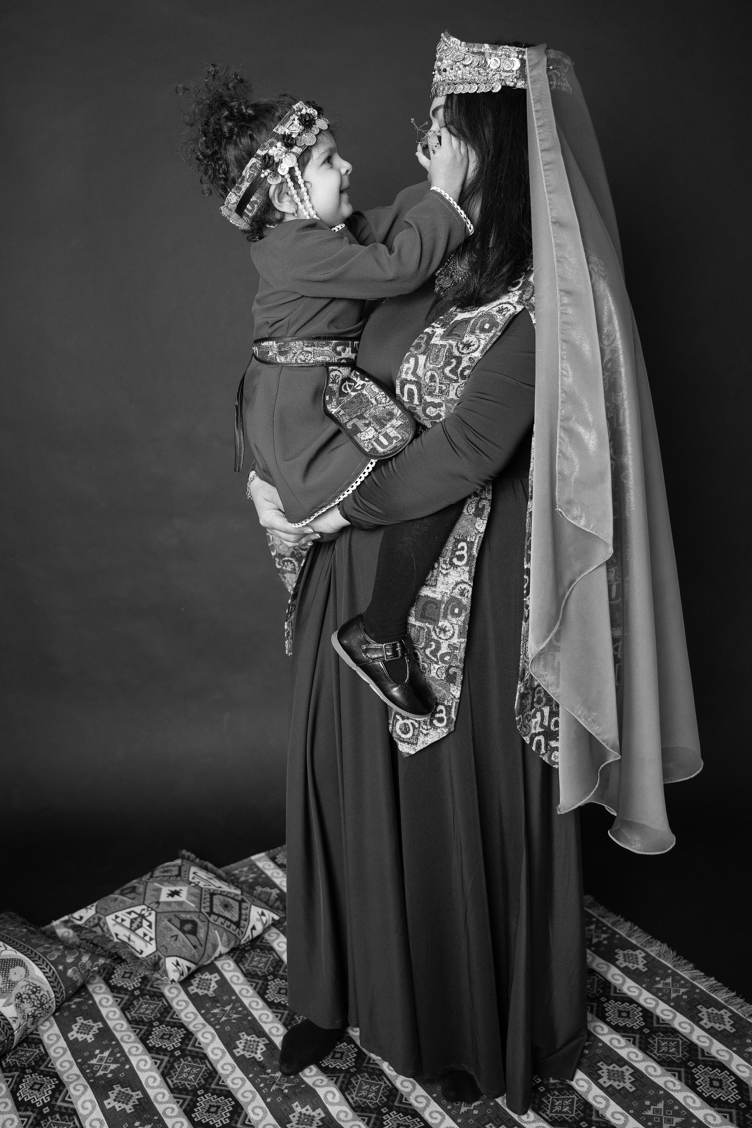 Фотосессия в армянском национальном костюме. Свадебный фотограф в Краснодаре