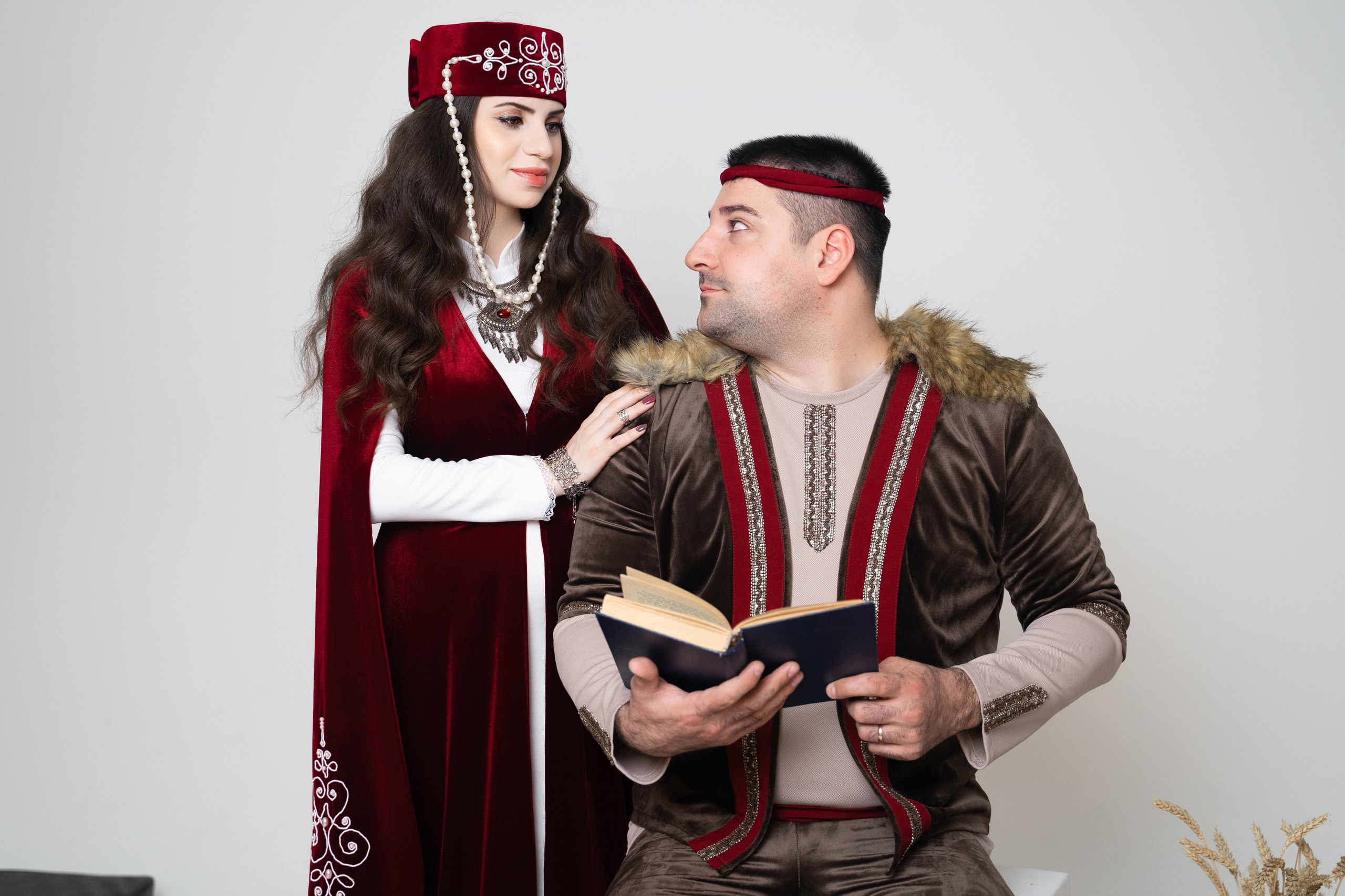 Фотосессия в армянском национальном костюме. Свадебный фотограф в Краснодаре