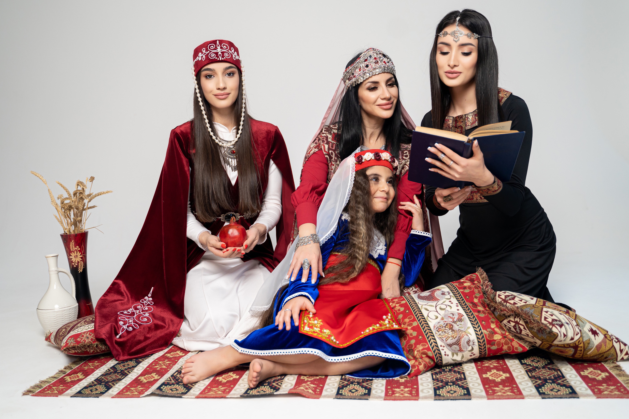 Фотосессия в армянском национальном костюме. Свадебный фотограф в Краснодаре