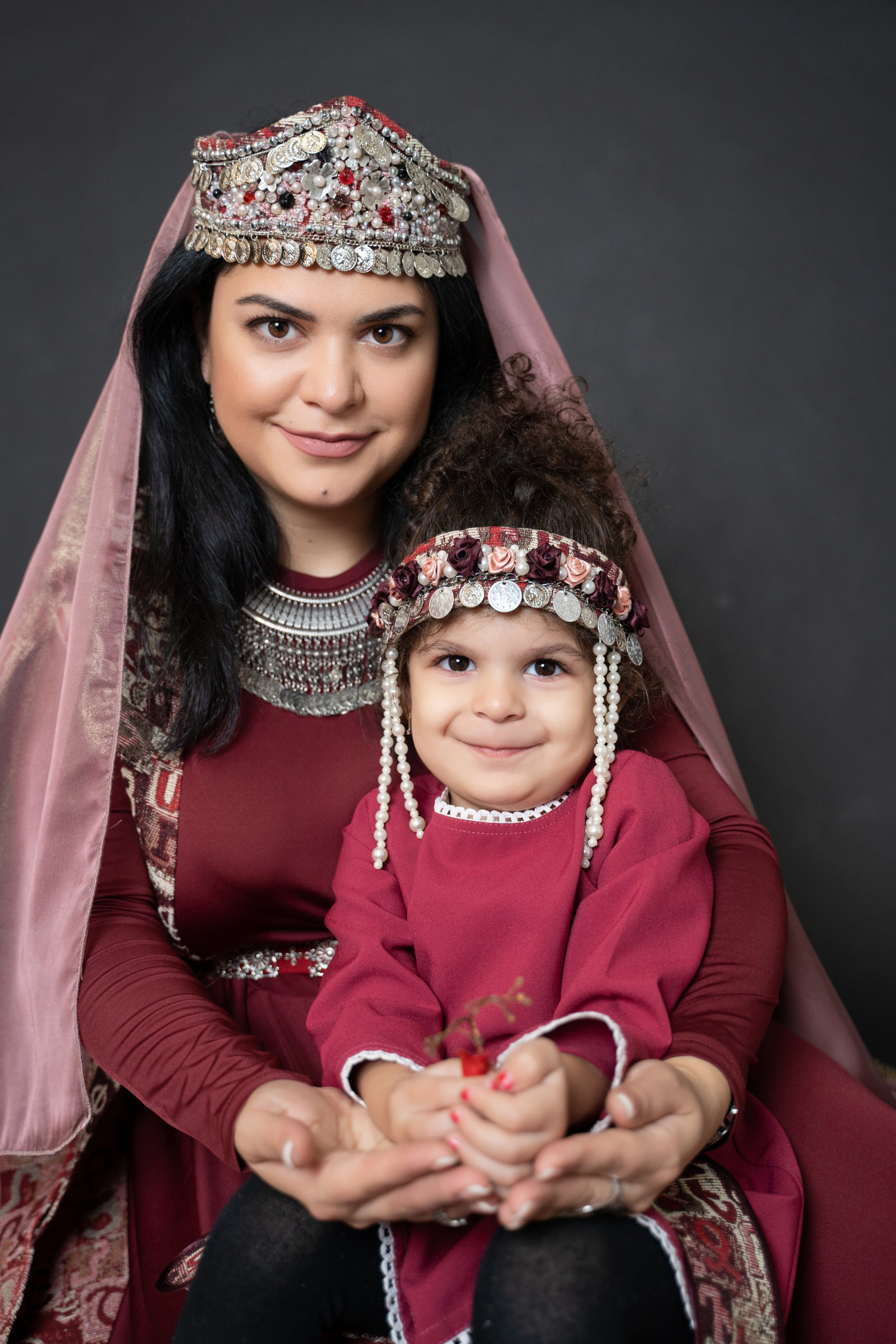 Фотосессия в армянском национальном костюме. Свадебный фотограф в Краснодаре