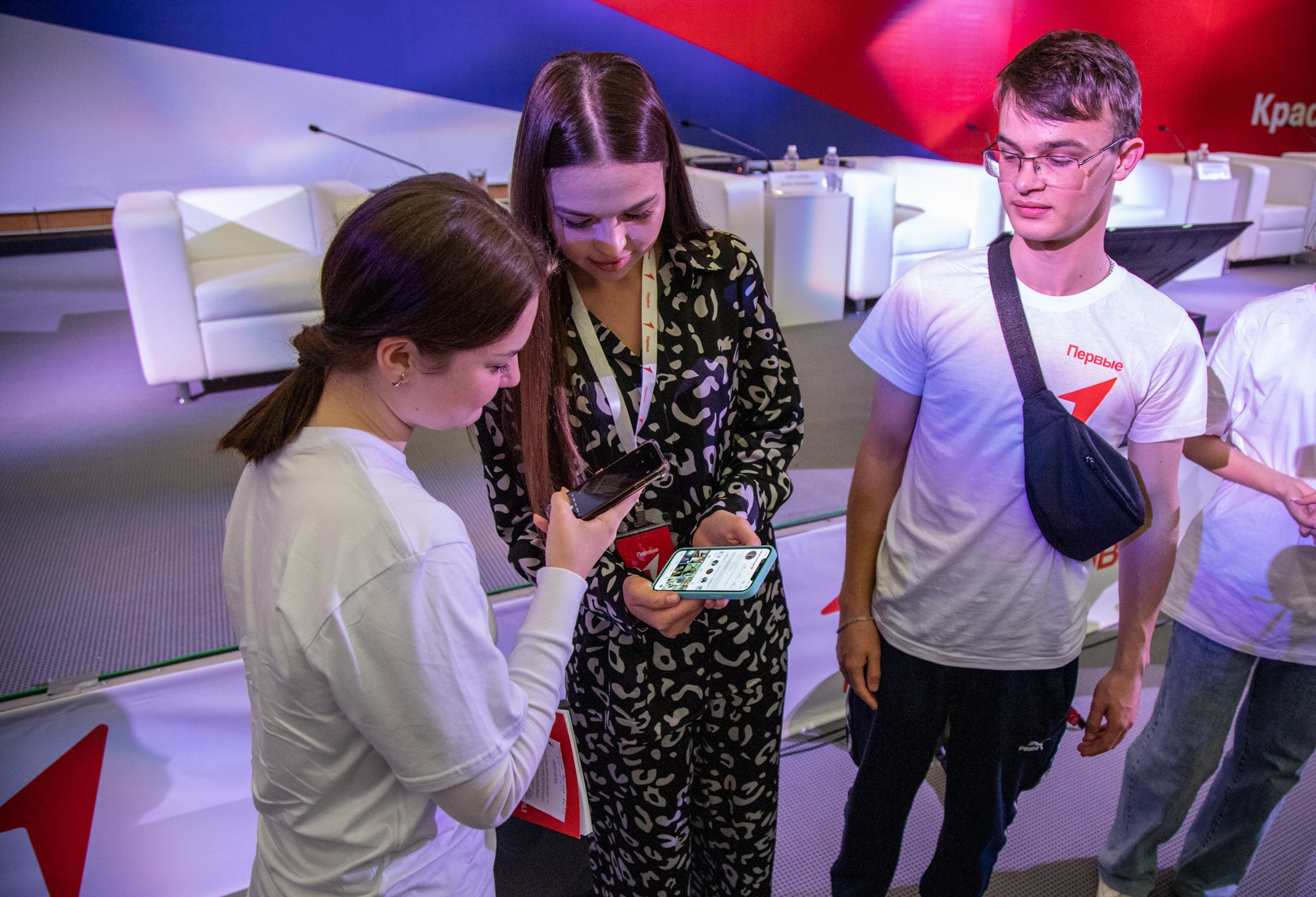 Первый фестиваль Движения Первых в Краснодаре. Репортажный, промышленный и маркетплейс-фотограф Дмитрий Чернат