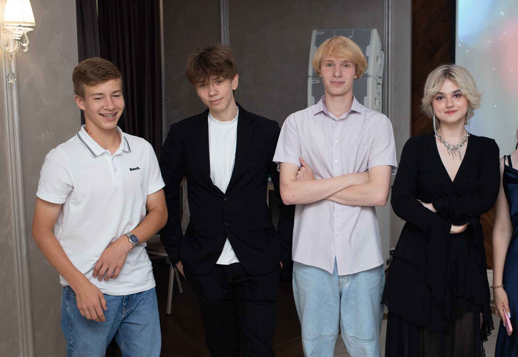 Выпускной 9-й класс. Репортажный, промышленный и маркетплейс-фотограф Дмитрий Чернат