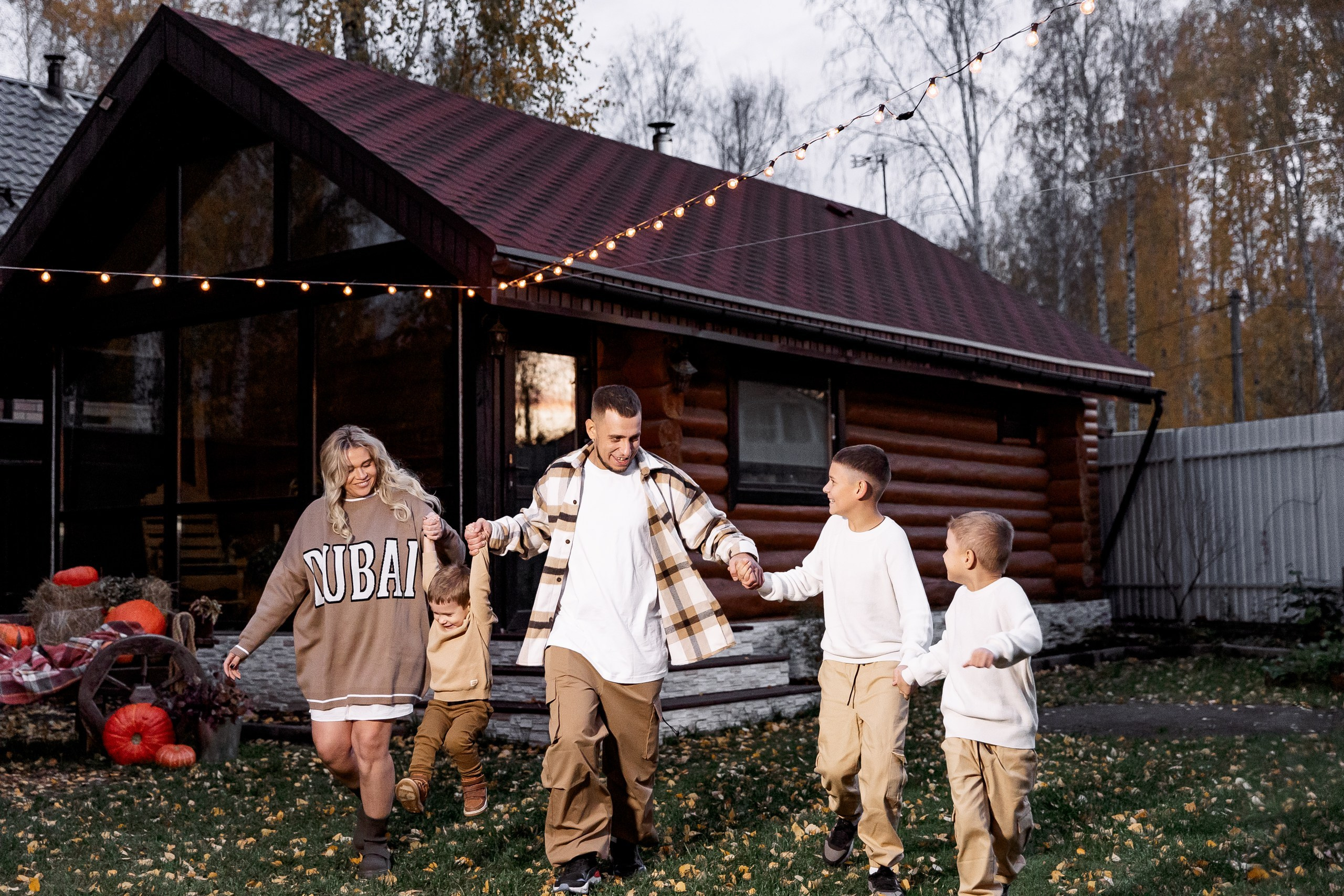 Эдуард и Дарья с сыновьями. Свадебный и семейный фотограф в Челябинске Юлия Ишимова