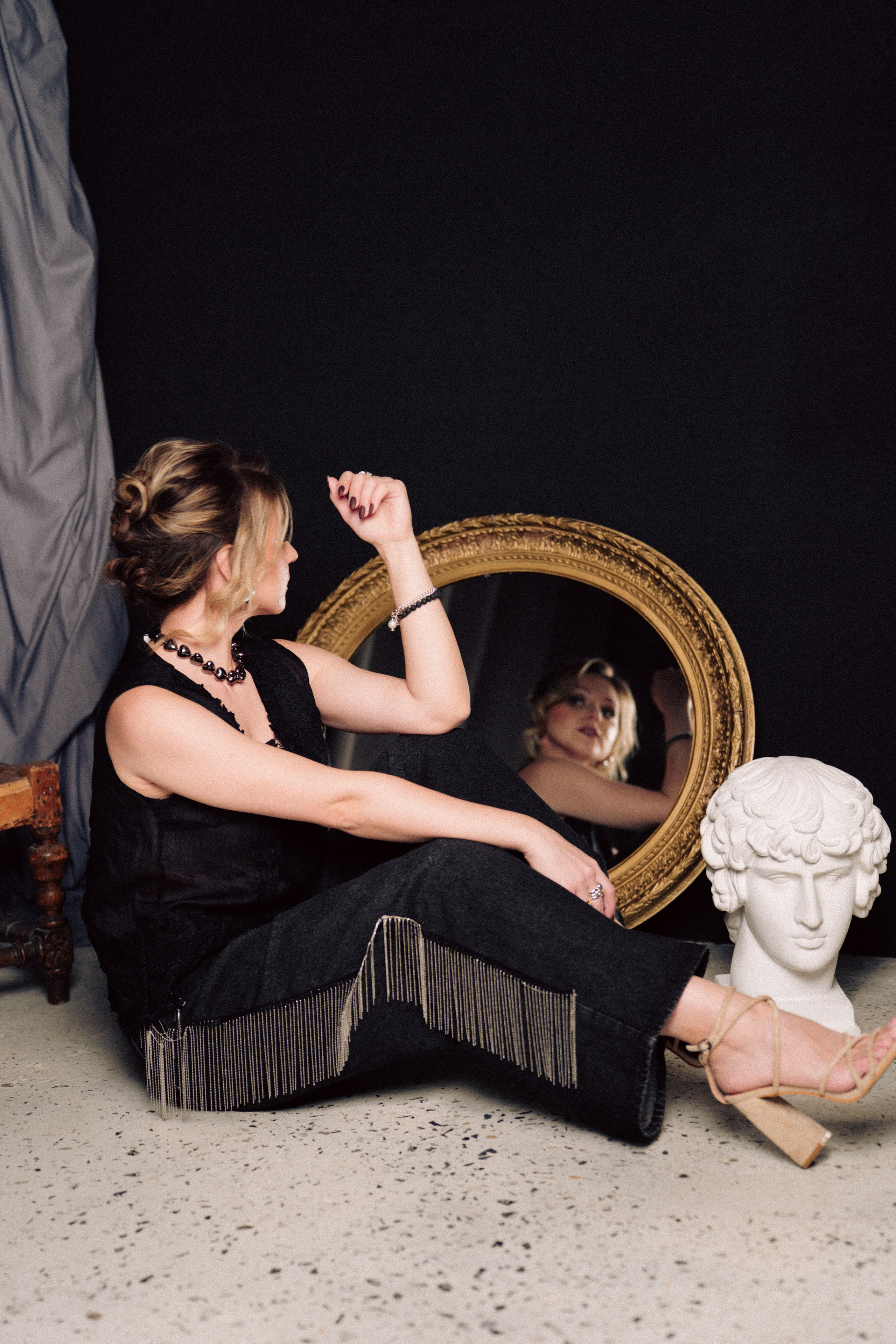 НОВОГОДНЯЯ ФОТОСЕСИИЯ В СТУДИИ ДЛЯ ДЕВУШКИ И ПРОГУЛКА ПО ЧЕРНЫШЕВСКОЙ. Профессиональный фотограф, Санкт-Петербург — Виктория Богомолова