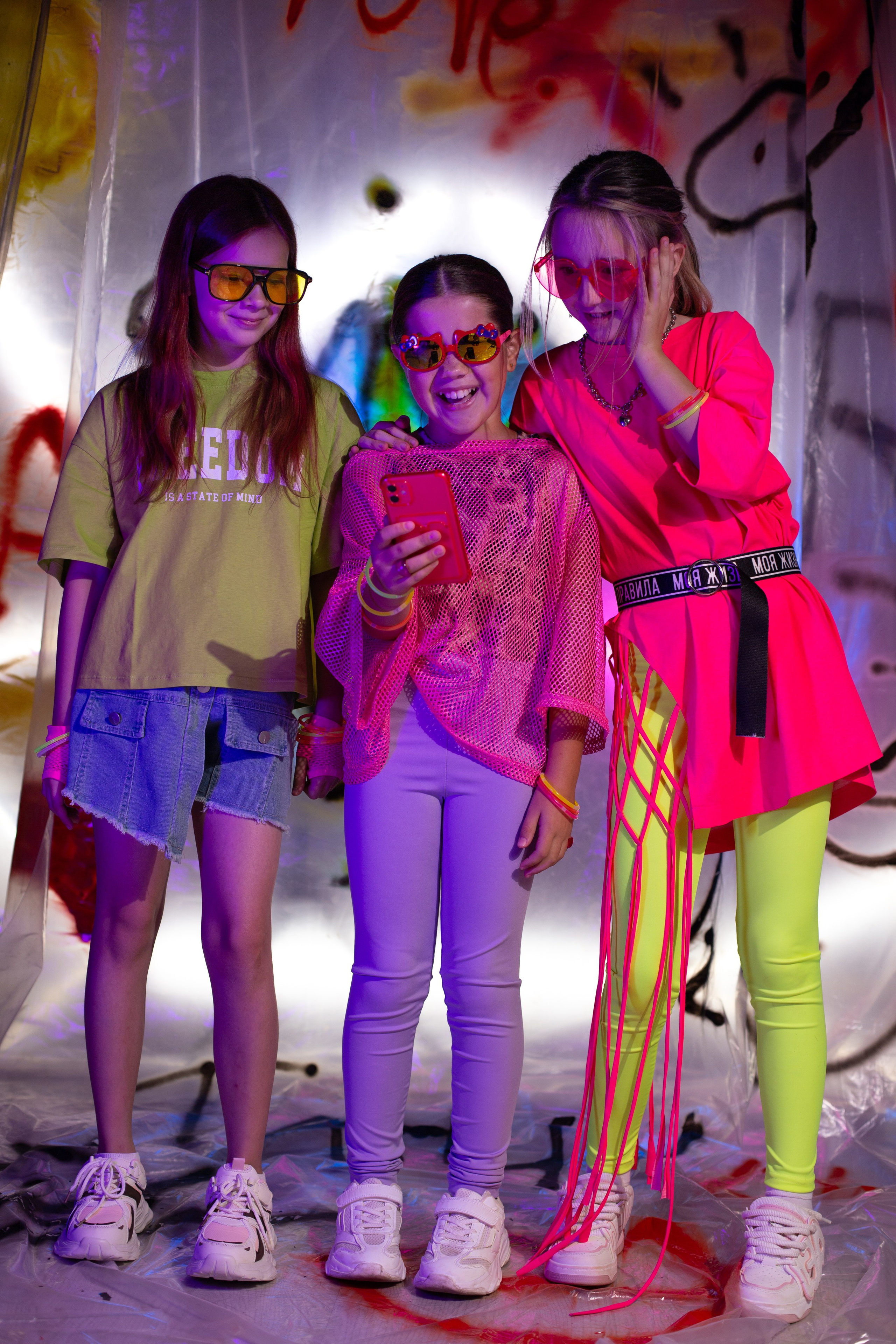 Яркая фотосессия для довочек