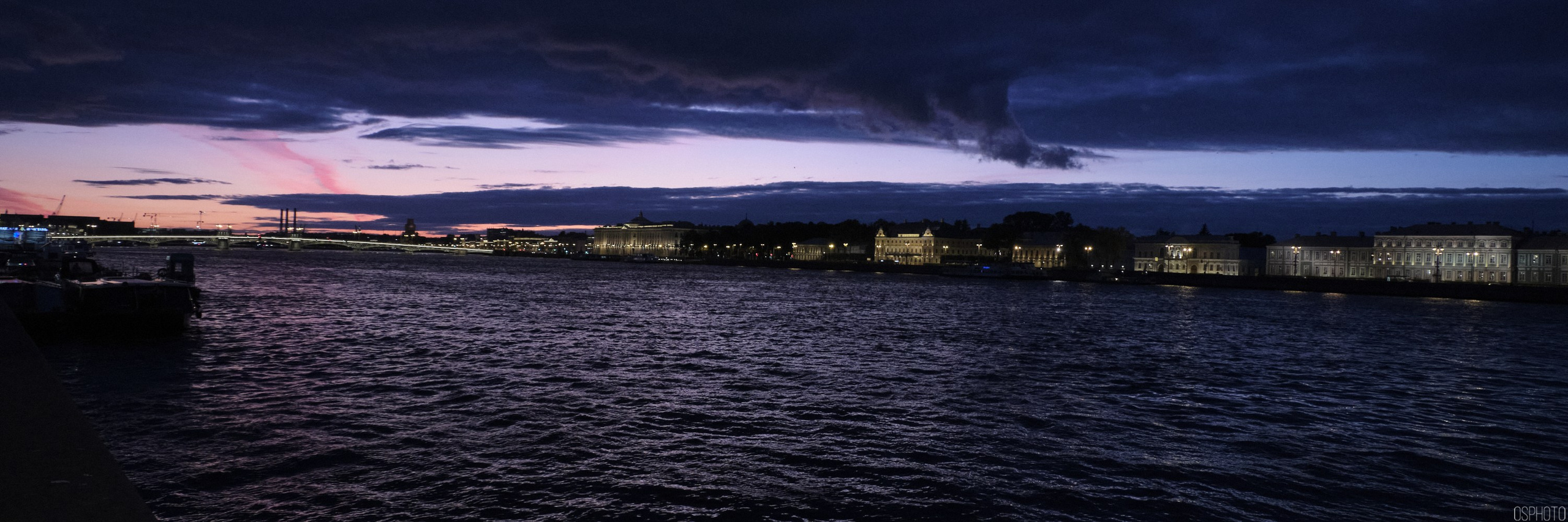 Санкт-Петербург. Фотографъ Сергѣевъ. Поймать мгновеніе