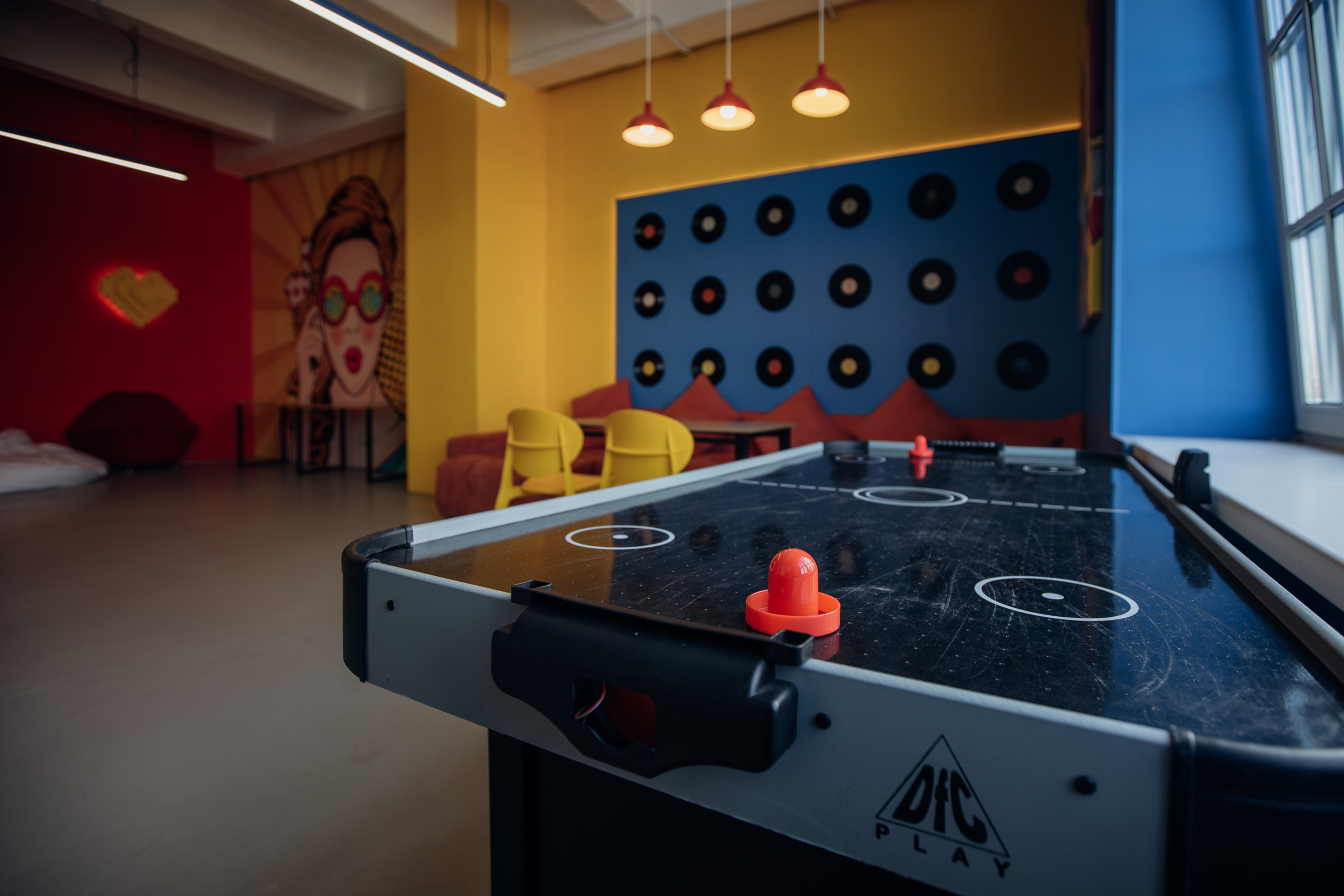 Mr. Karaoke (лето). Аренда лофта в СПб для мероприятий