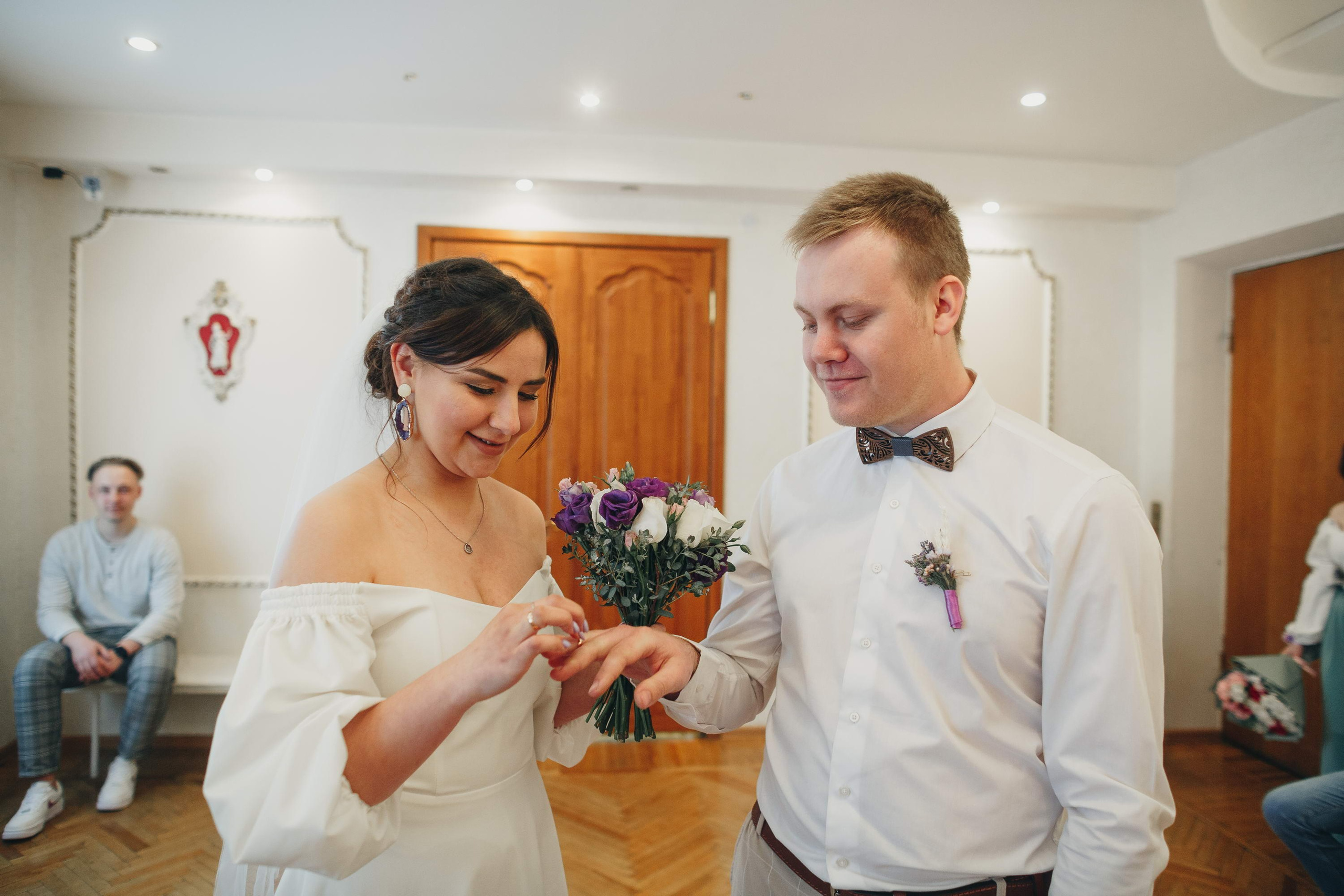 Свадьба в Лодейном Поле. Свадебный фотограф Игорь Брундасов 8PHOTO на свадьбу венчание загс СПб