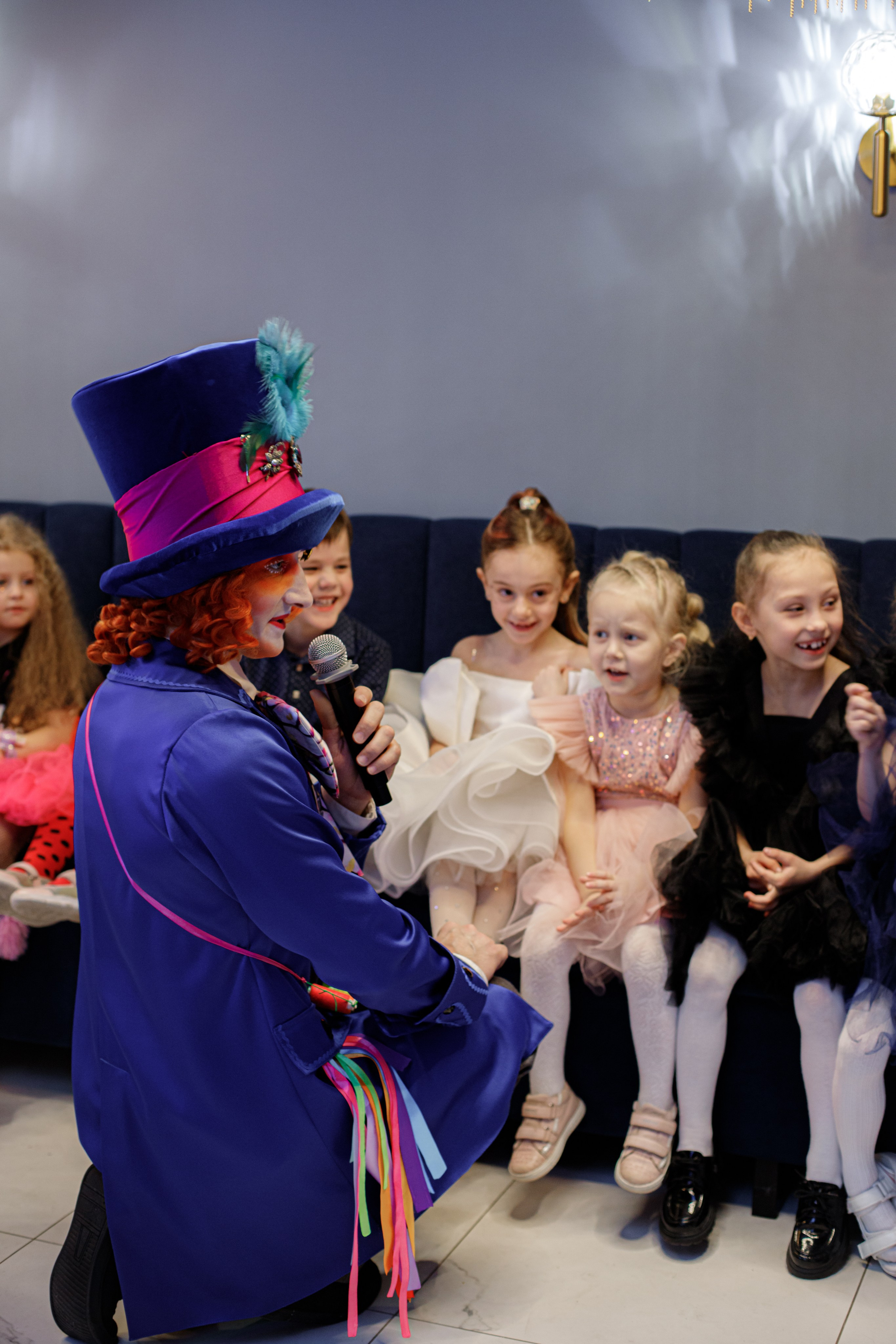 ASIA'S BIRTHDAY PARTY. Photokarish