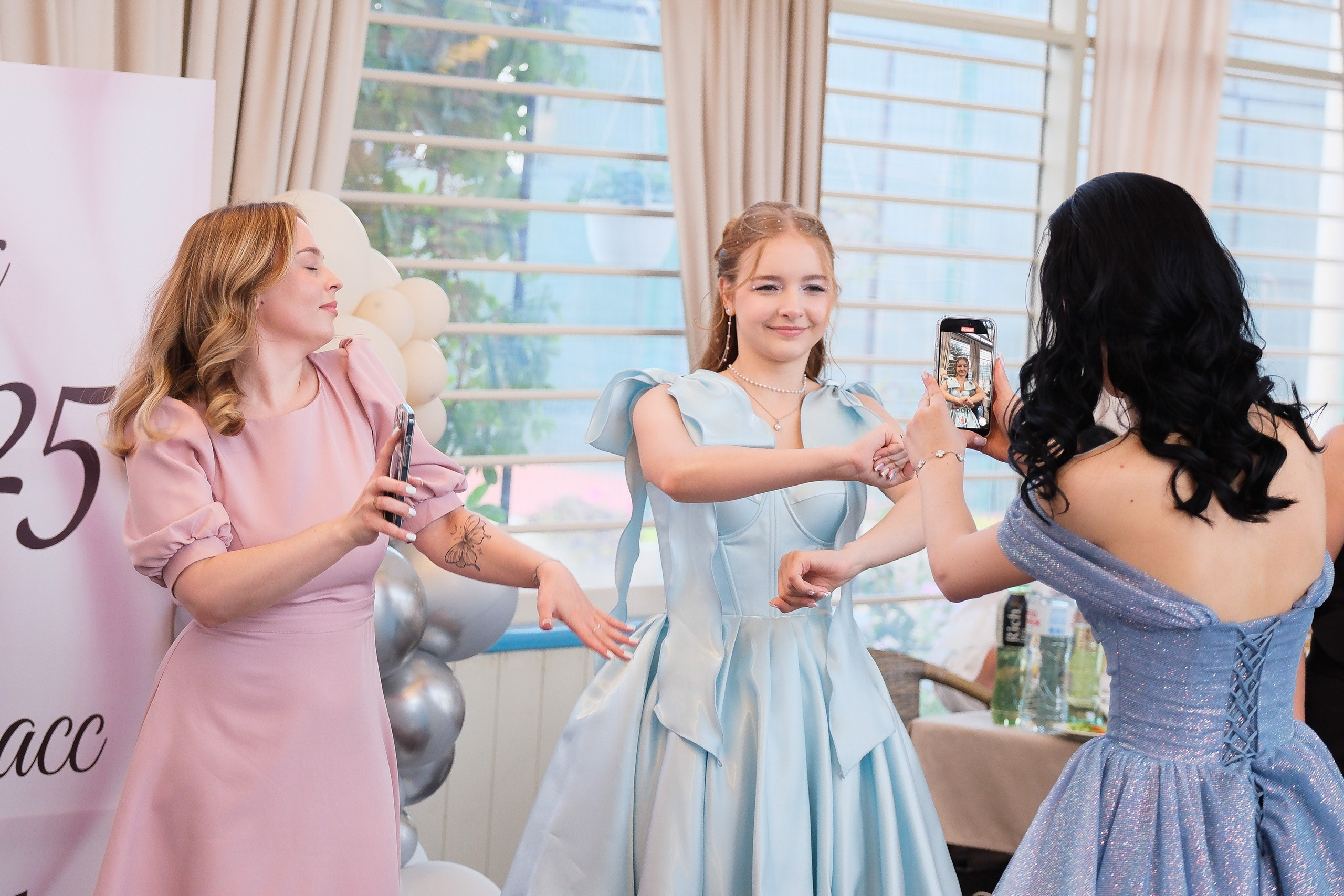 9 Класс Выпускной. Фотограф Анатолий Деникин