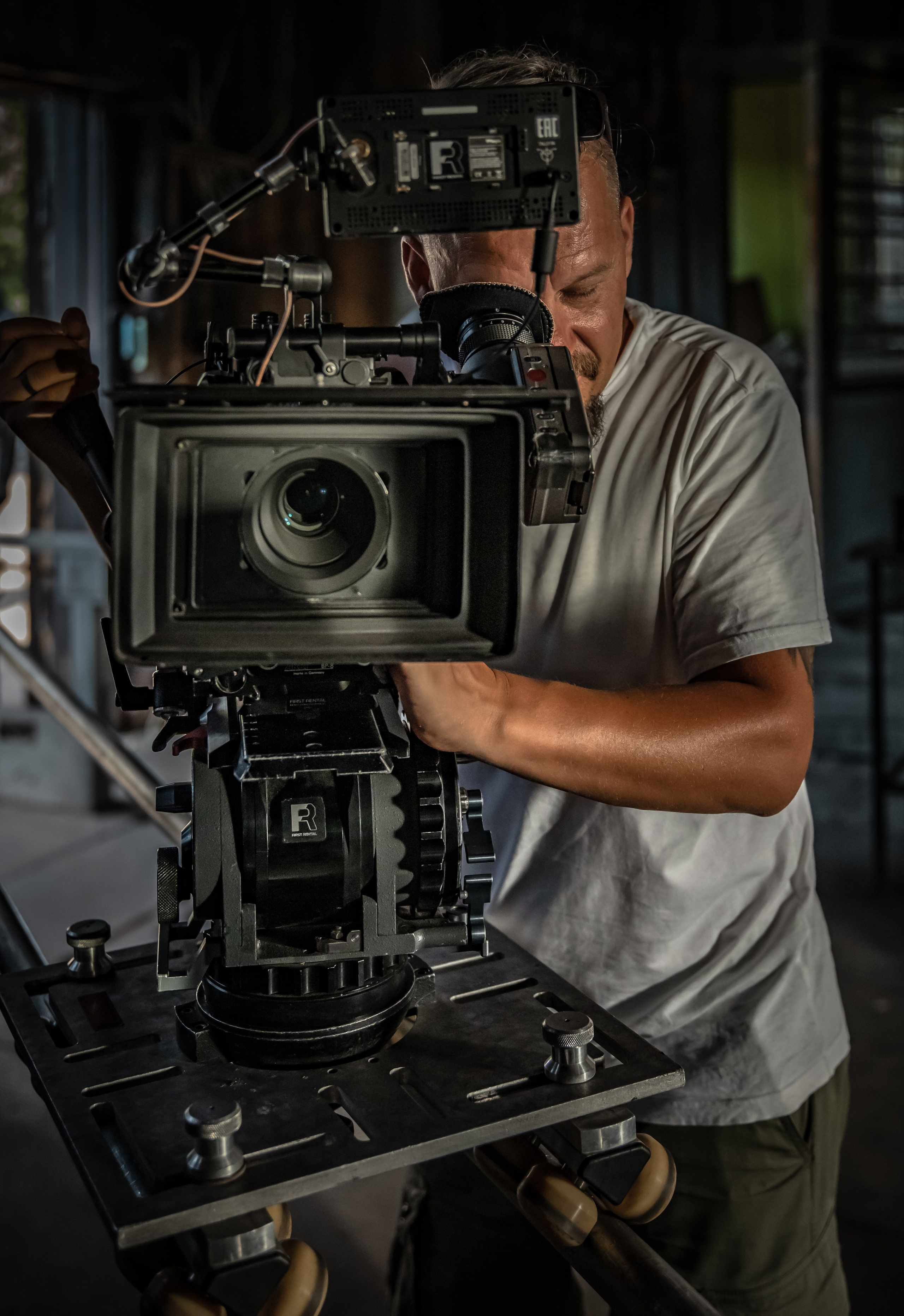 CINEMA. NE Cinema — backstage and reportage photography in cinema, music, Automotive and sport