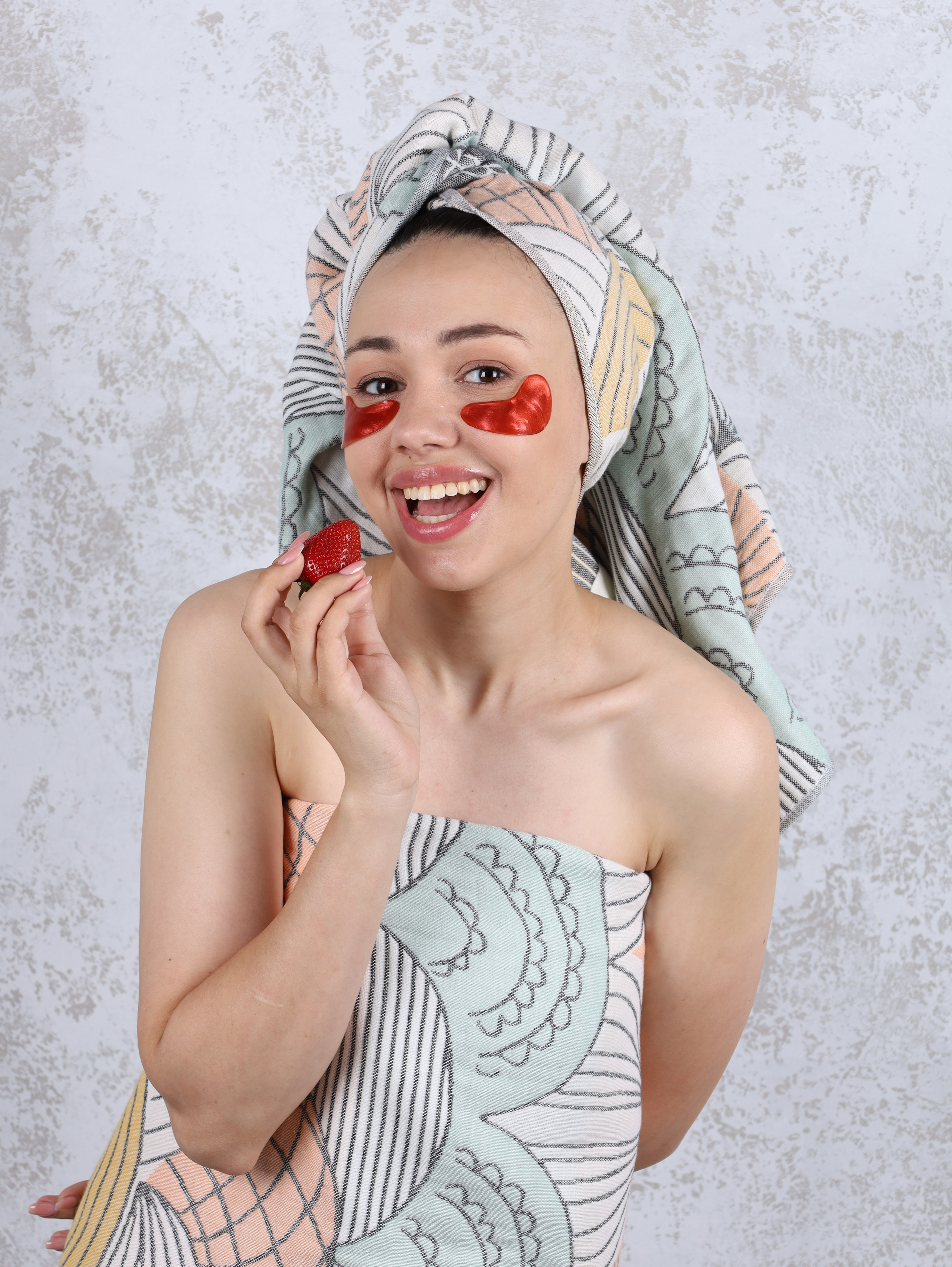 Модель для предметной съемки Милена 1 Н.Новгород | Sale Easy