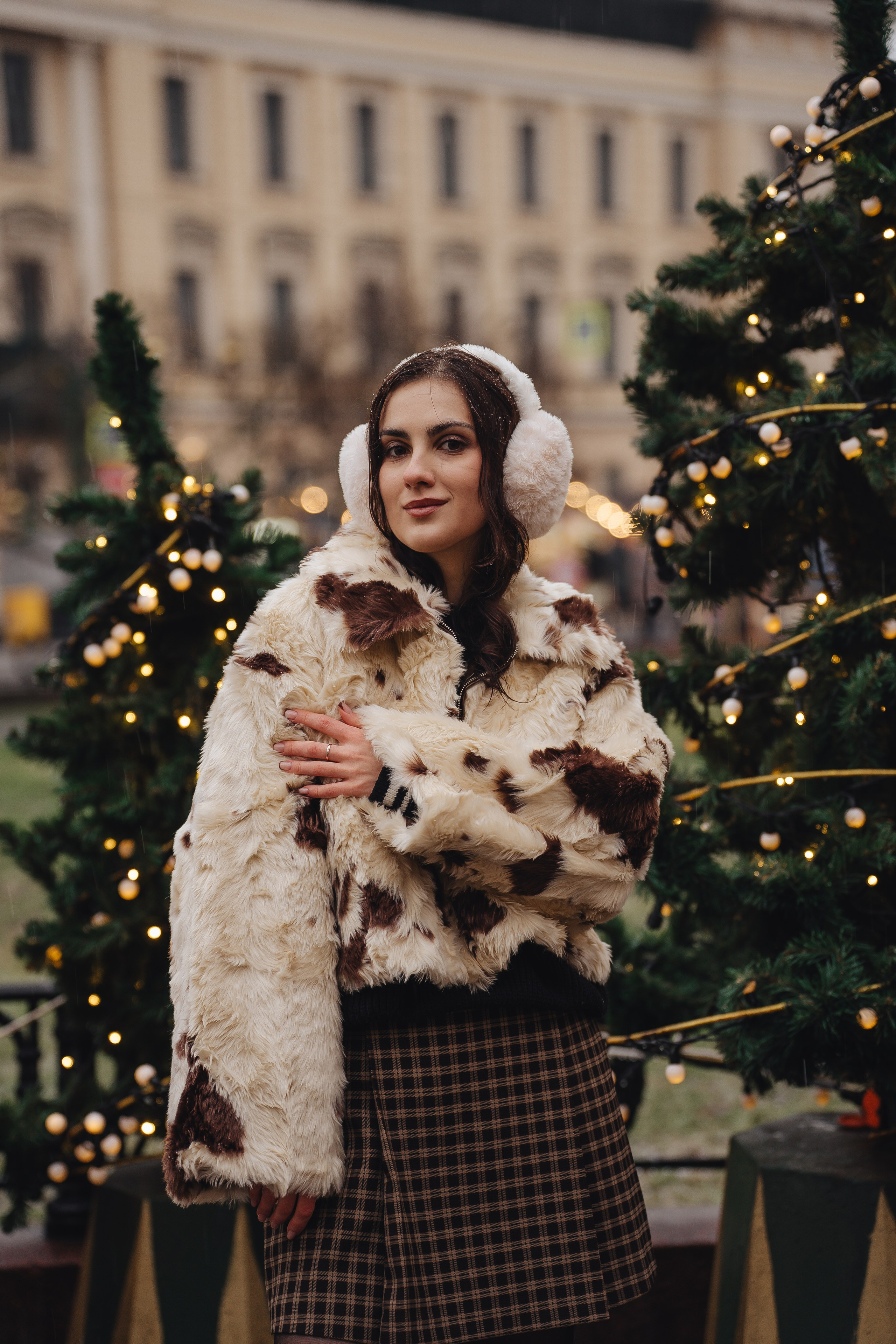 ПРОГУЛКА НА МАНЕЖНОЙ ПЛОЩАДИ ДЛЯ ДЕВУШКИ ПЕРЕД НОВЫМ ГОДОМ (НОВОГОДНЯЯ ФОТОСЕССИИЯ НА МАНЕЖНОЙ ПЛОЩАДИ). Профессиональный фотограф, Санкт-Петербург — Виктория Богомолова