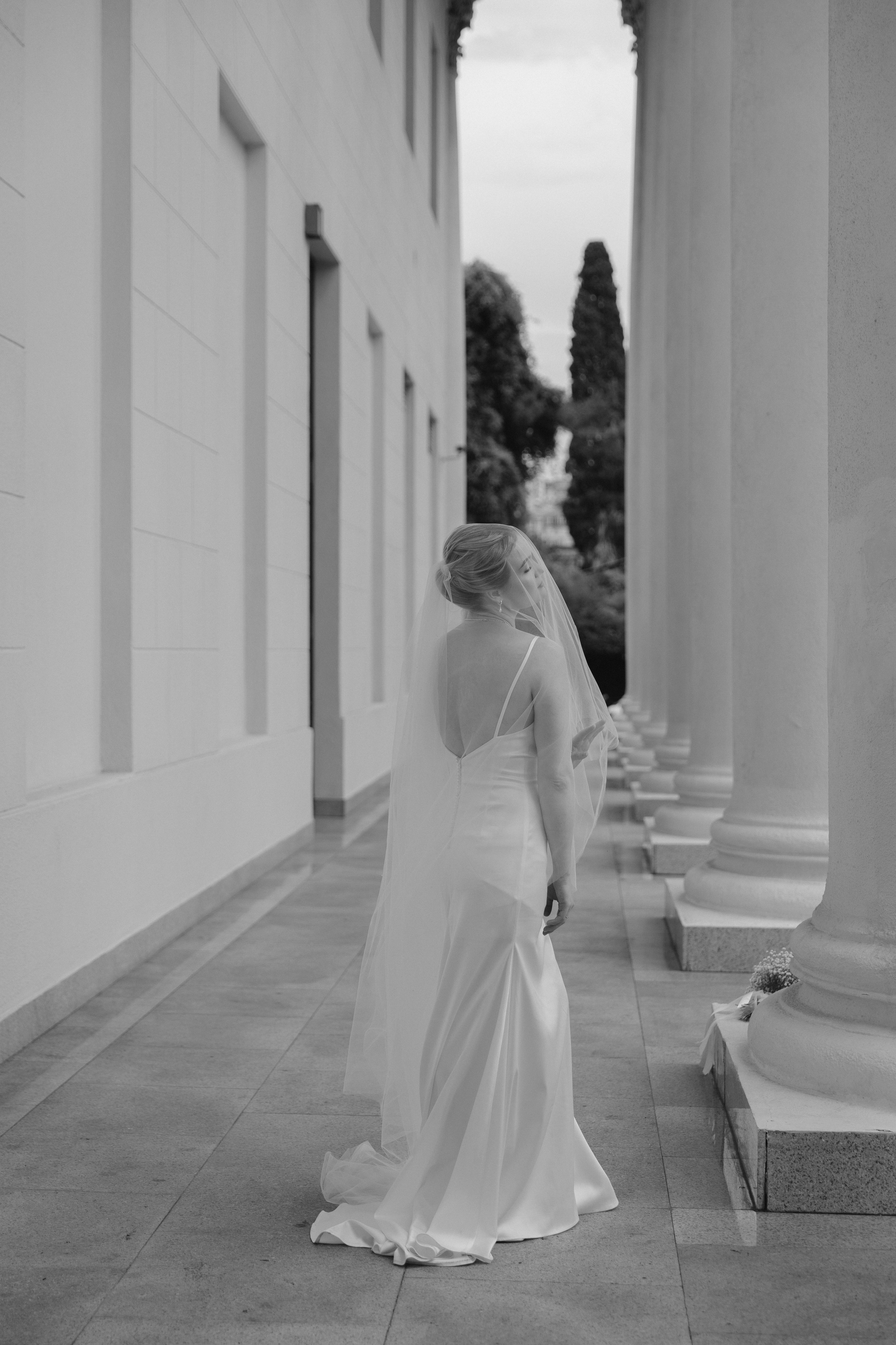 Свадьба в летний день с прогулкой в парке и свадебным ужином в загородной клубе. Свадебный, репортажный и портретный фотограф Сочи, Краснодар. Александра Зайцева