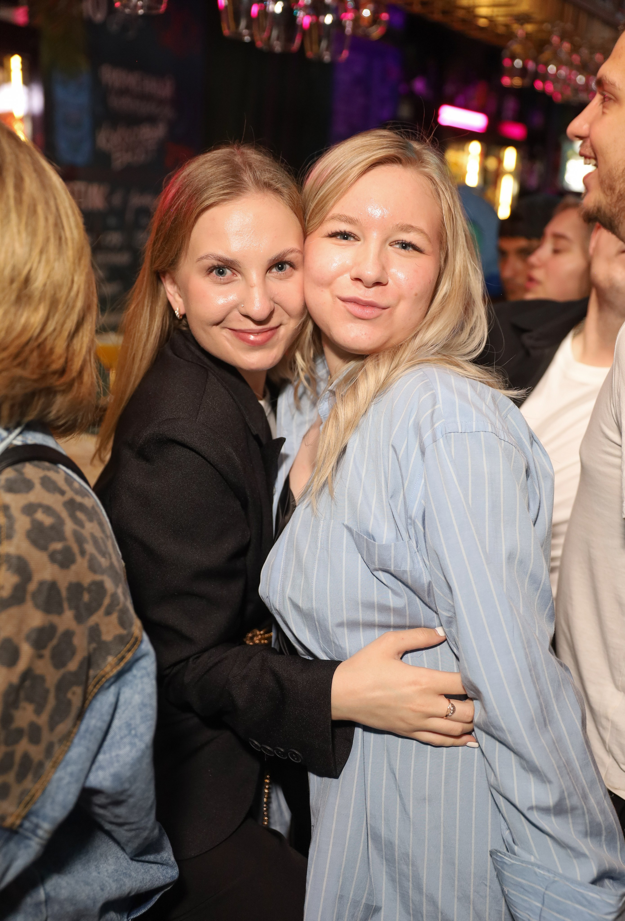 Вечеринки ALOHA BAR. Фотограф мероприятий Ирина Каширина