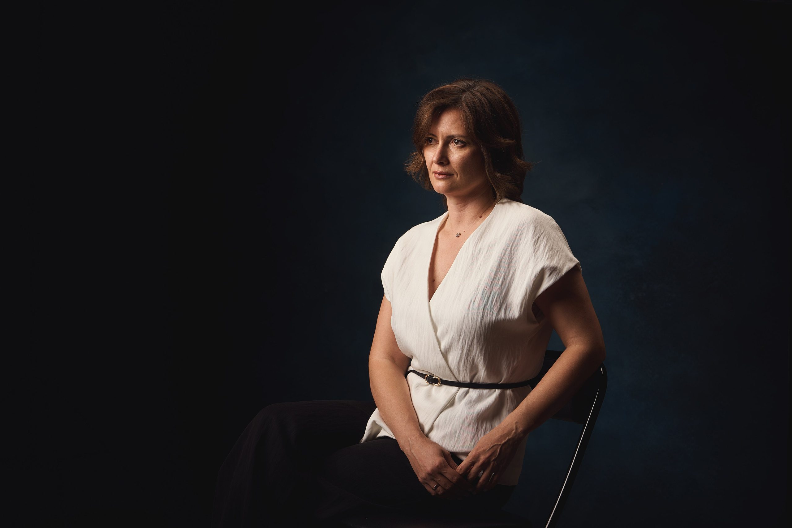 Портретная семейная фотосессия в студии. Семейный фотограф Евгений Опарин