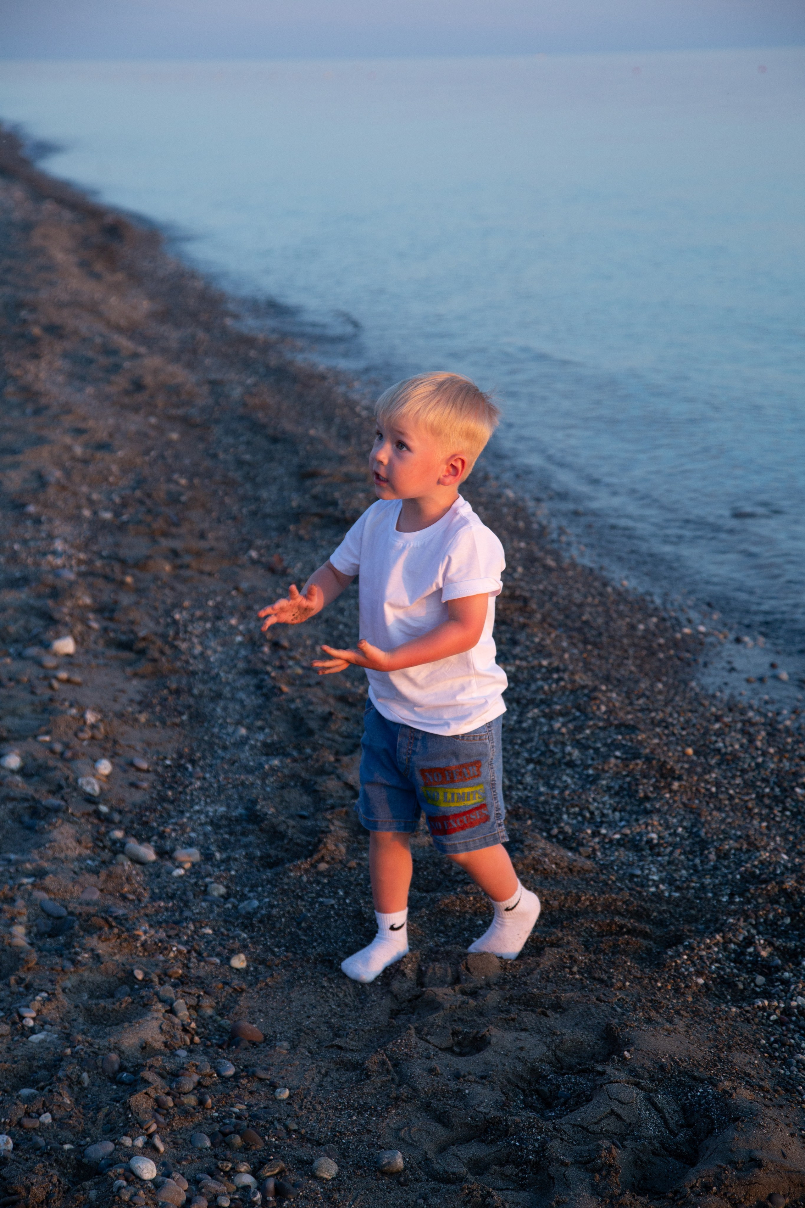 Закатная прогулка у моря. Семейный фотограф в Сочи, Лоо, Дагомысе, Вардане Кучумова Олеся