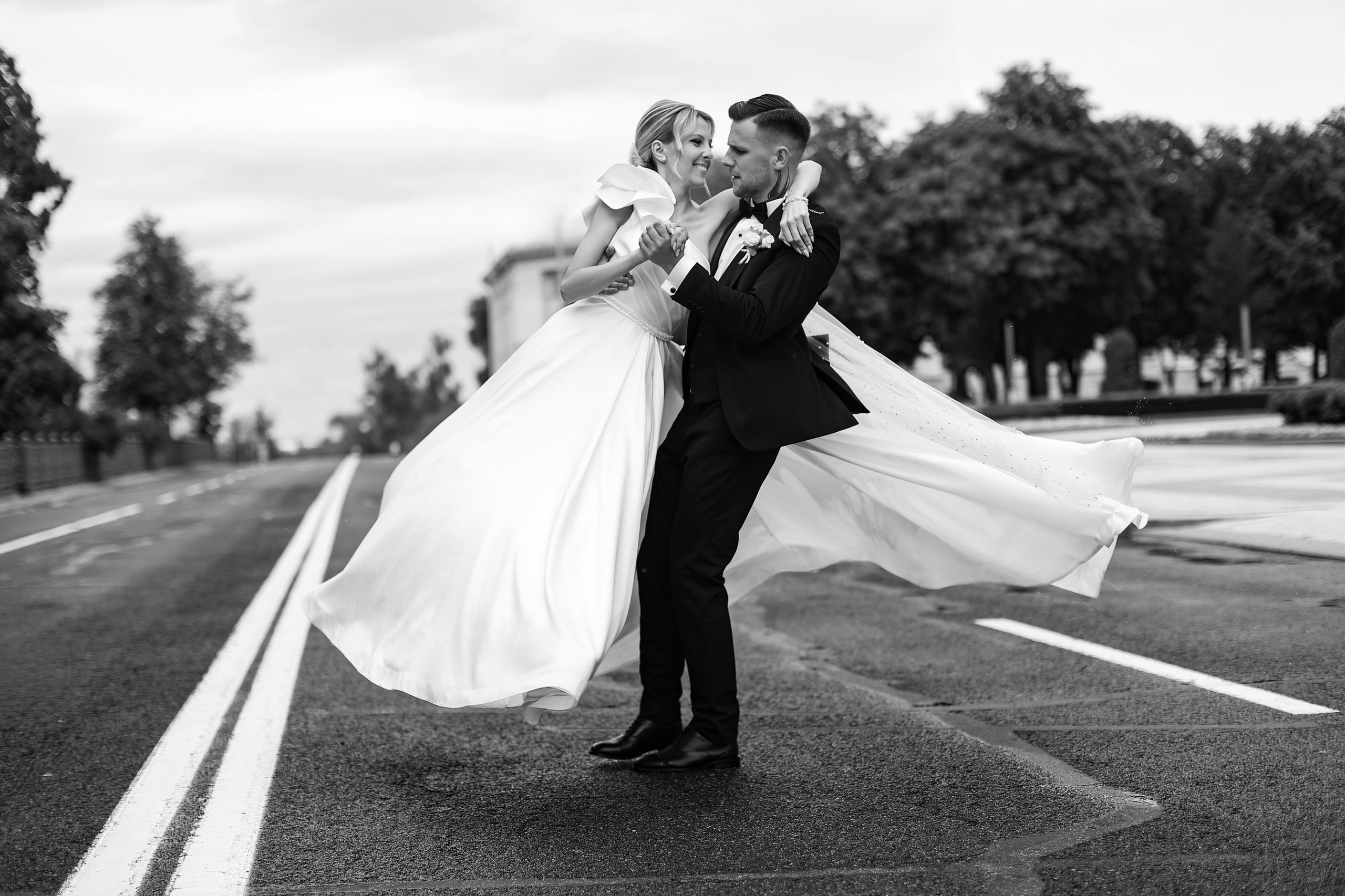 Ярик и Полина. Свадебные фотограф и видеограф в Минске Голдосовы Марина и Вадим