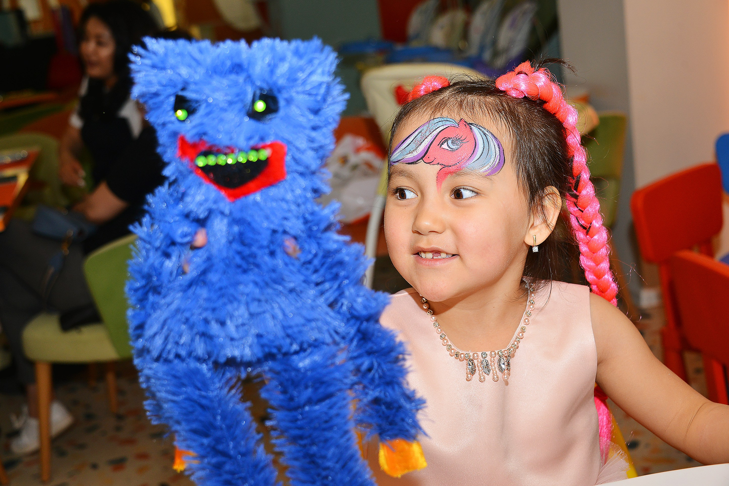 Дети-6 (Айлин-8 лет). Фотосъёмка. Фотограф Сергей Авдеев-семейный и детский фотограф в Алматы