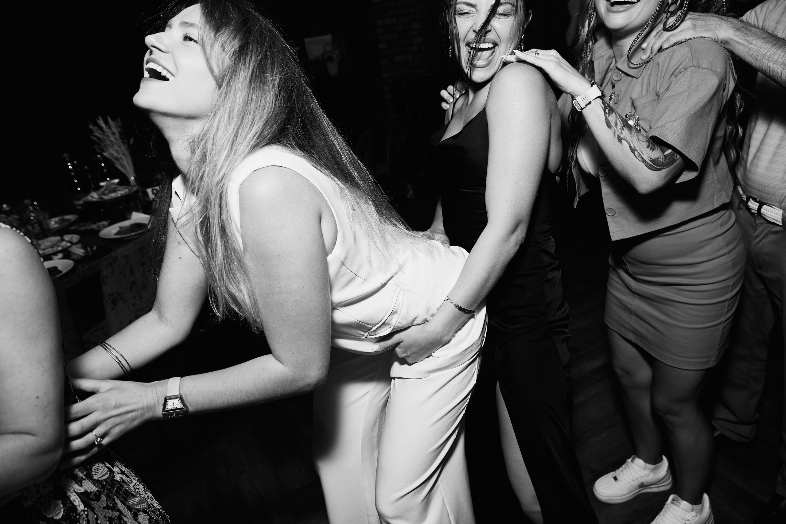 HOLIDAY IN AVRORA ROOM 10.08. Свадебный репортажный фотограф краснодар максим дремов дрёмов фотосессия студия цена