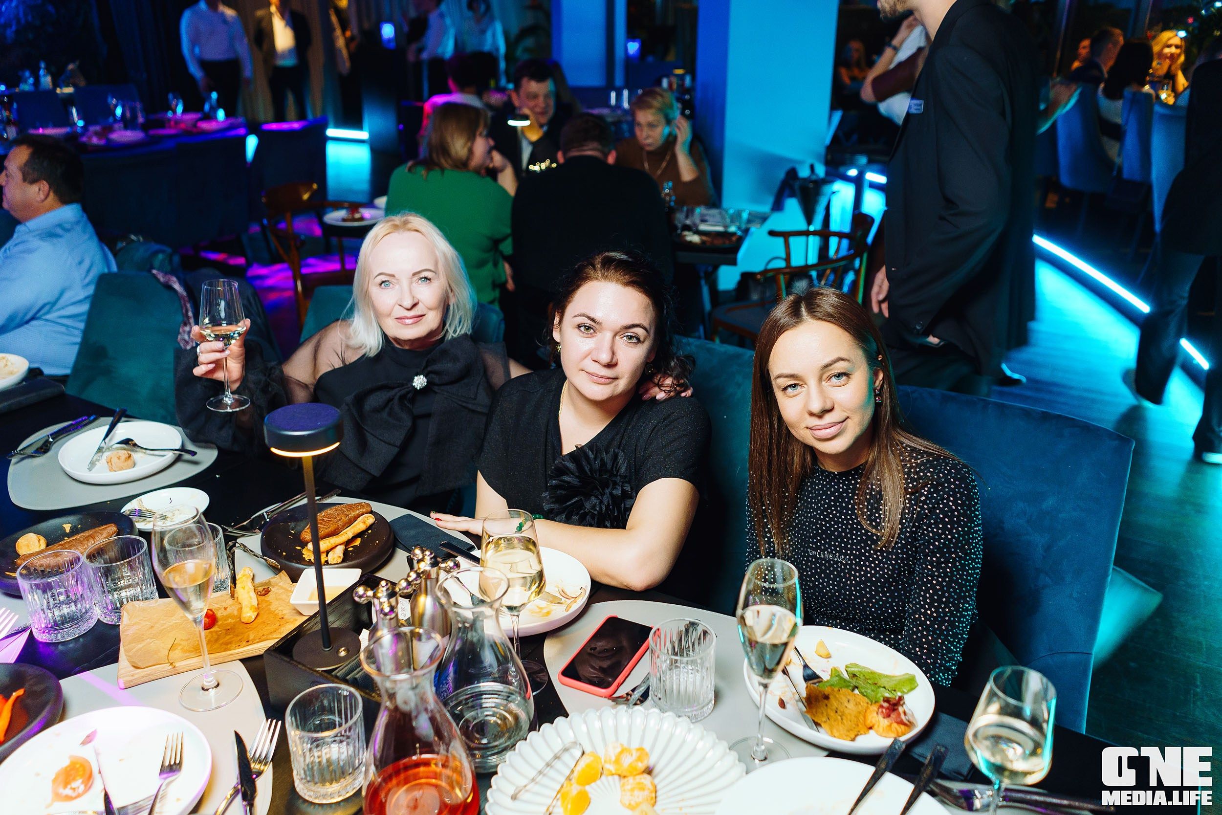 Фоторепортаж из ресторана Океан. One Media Life: фоторепортажи, фотоотчеты с мероприятий и заведений