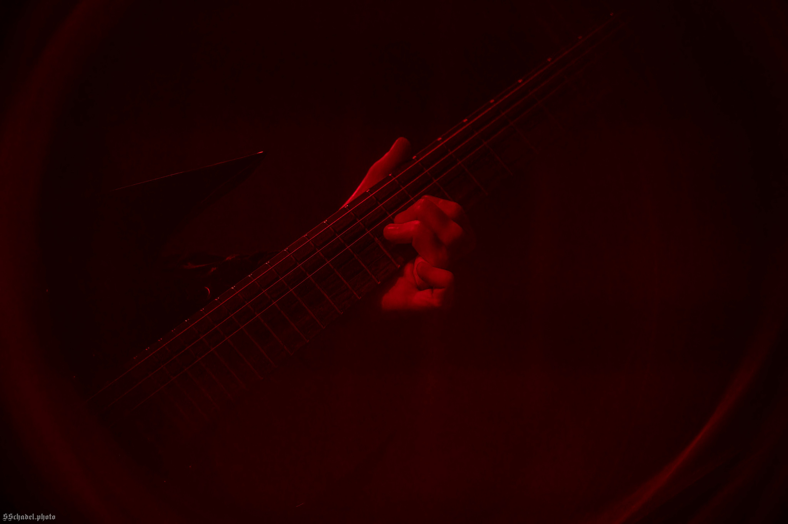 Frostlagte Måne 07.12.25. We will make everything metal!
