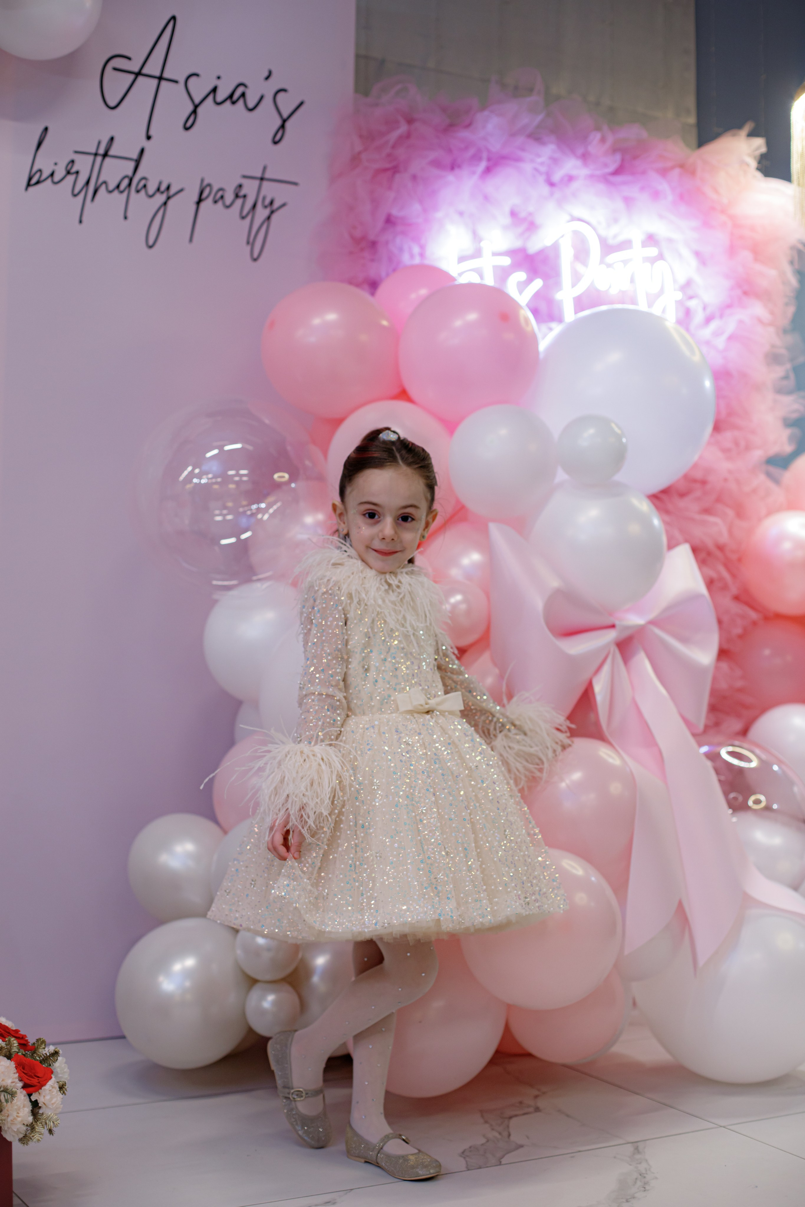 ASIA'S BIRTHDAY PARTY. Photokarish