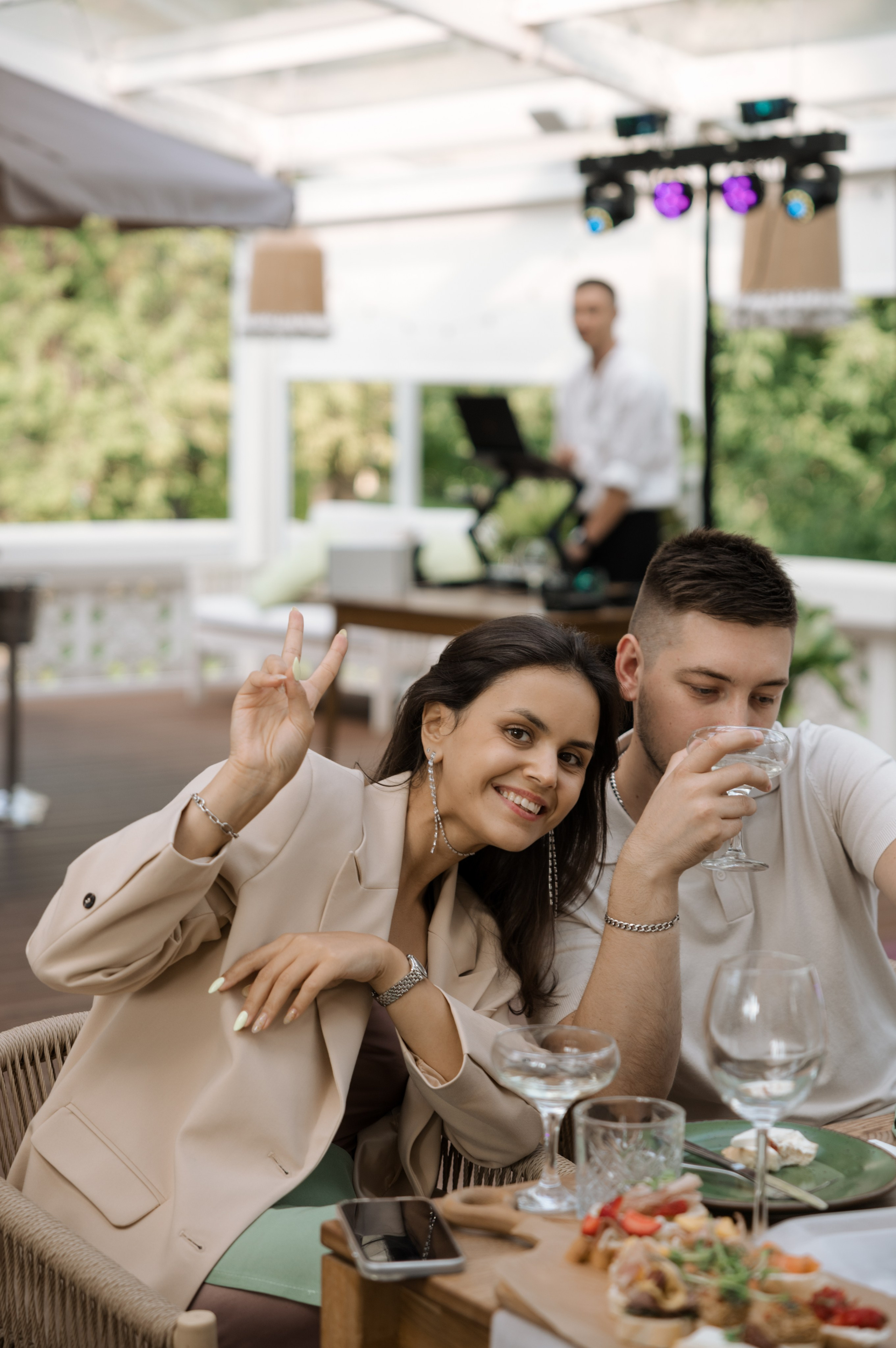 КРИЧАТ ОБ ОДНОМ — ЭТО ЛЮБОВЬ. Фотограф Наталия Бирюкова