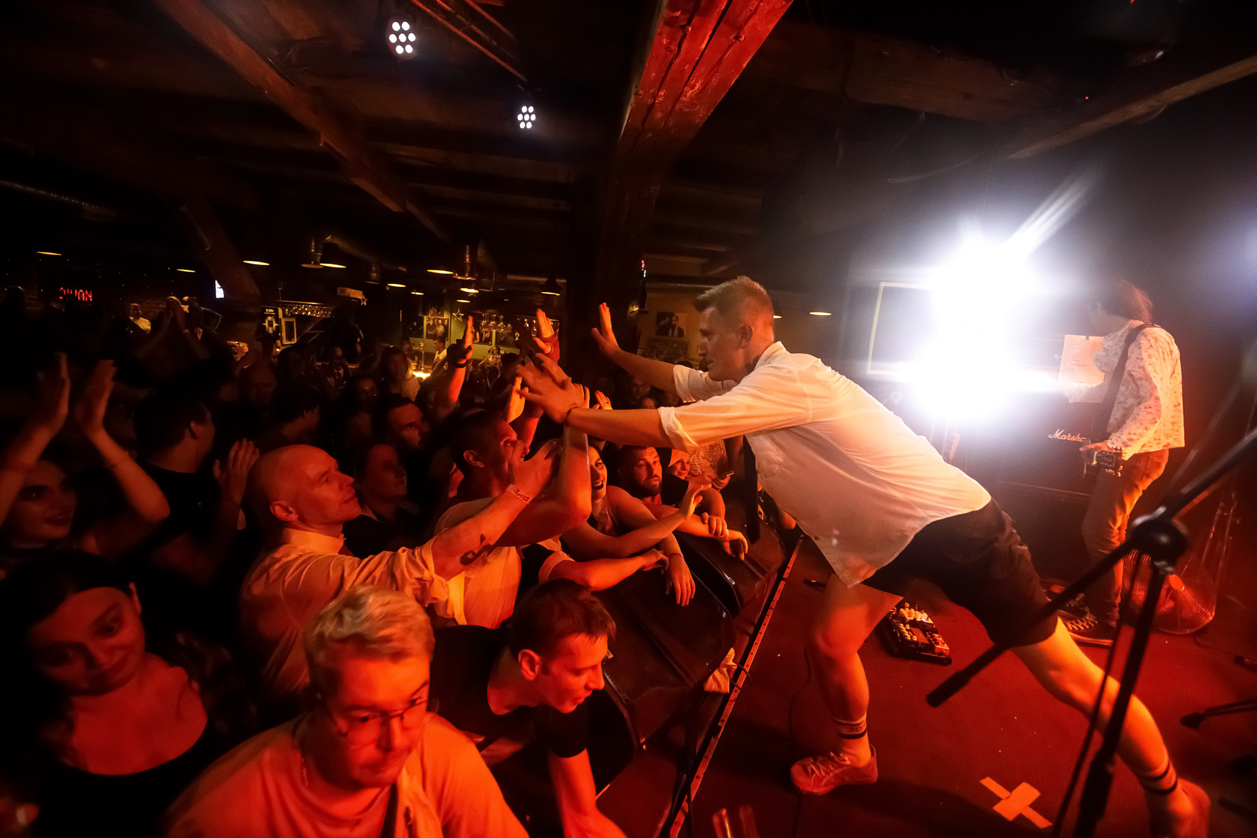 РАДИОПОМЕХИ. Фотограф Елена Богачева (lenalena_na_na_na)