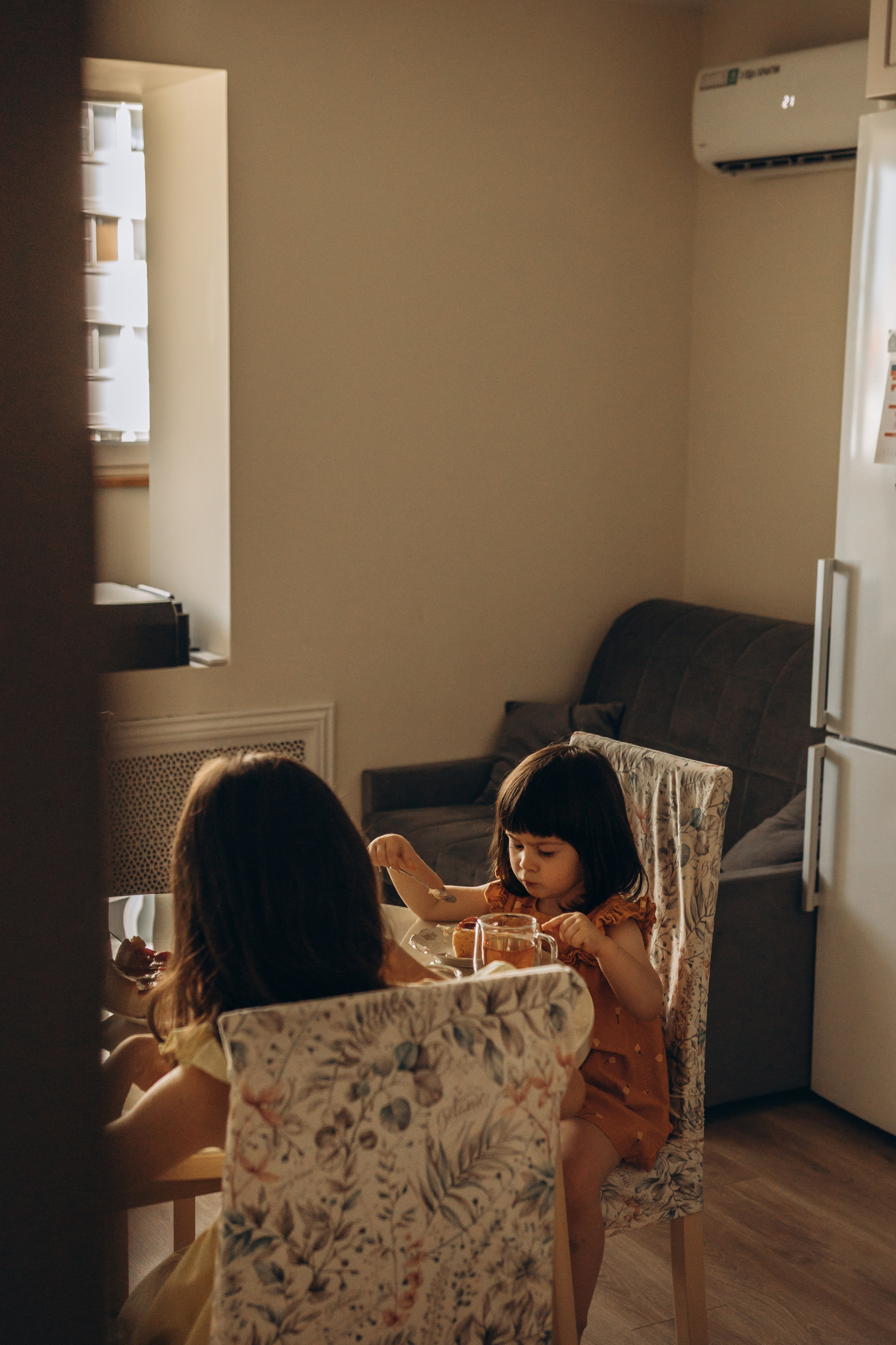 Леша, Оля, Поля, Соня и Симба — моменты вместе ;). Семейный фотограф Новороссийск, Анапа, Геленджик — Юлия Давыдова