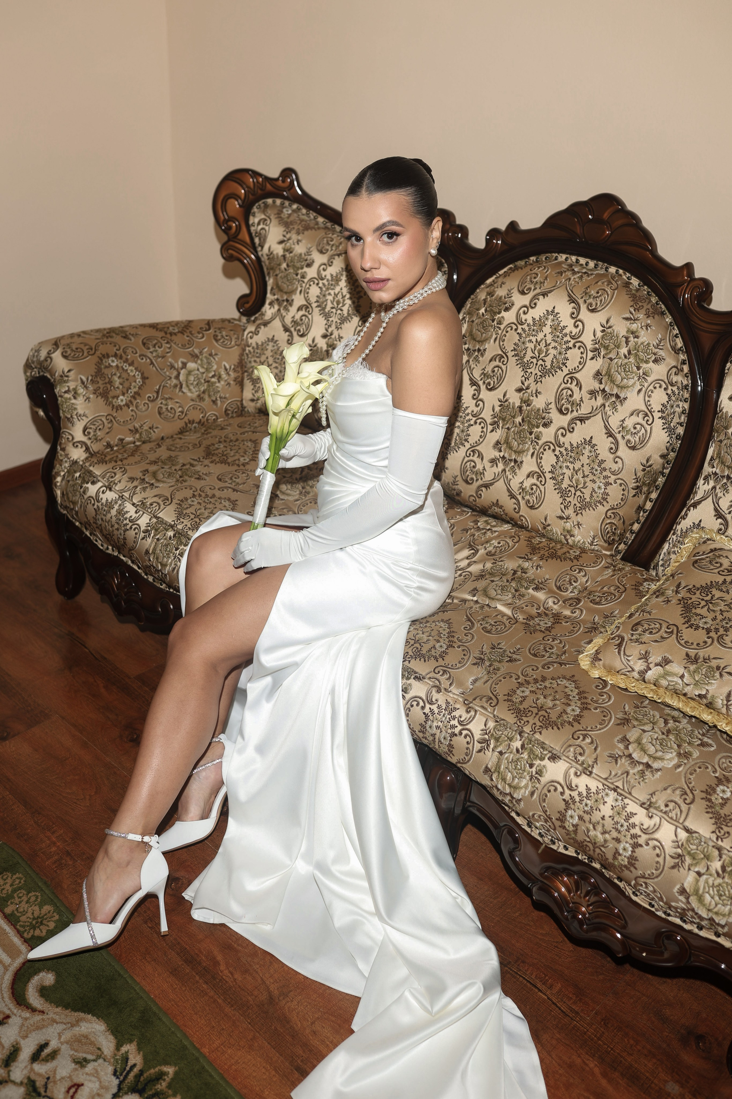 Габриель & Полина — камерная свадьба / семейный ужин. Свадебный фотограф Катерина Евст