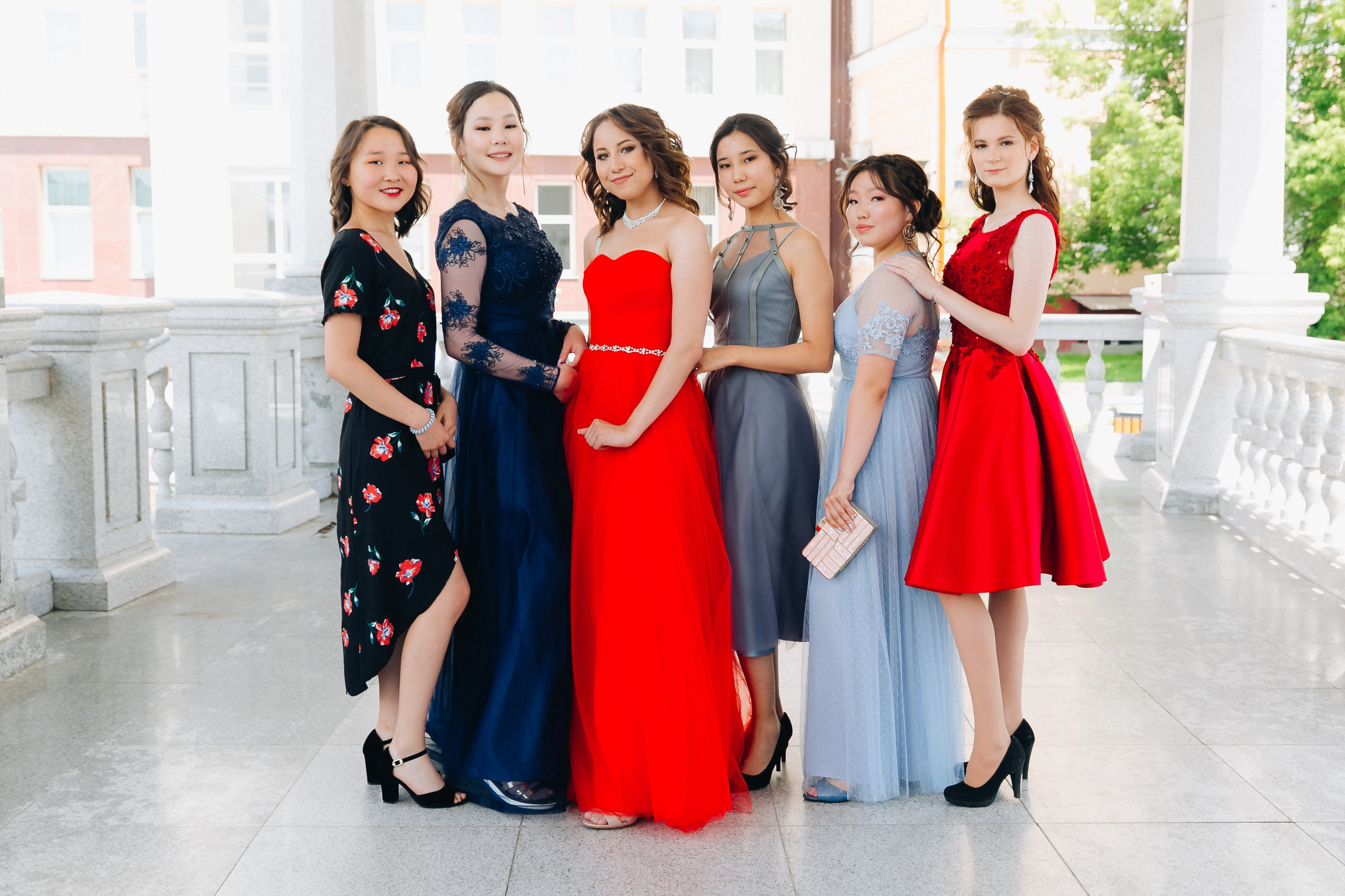 Вручение аттестатов 14 Гимназия. Свадебный и семейный фотограф в Улан-Удэ