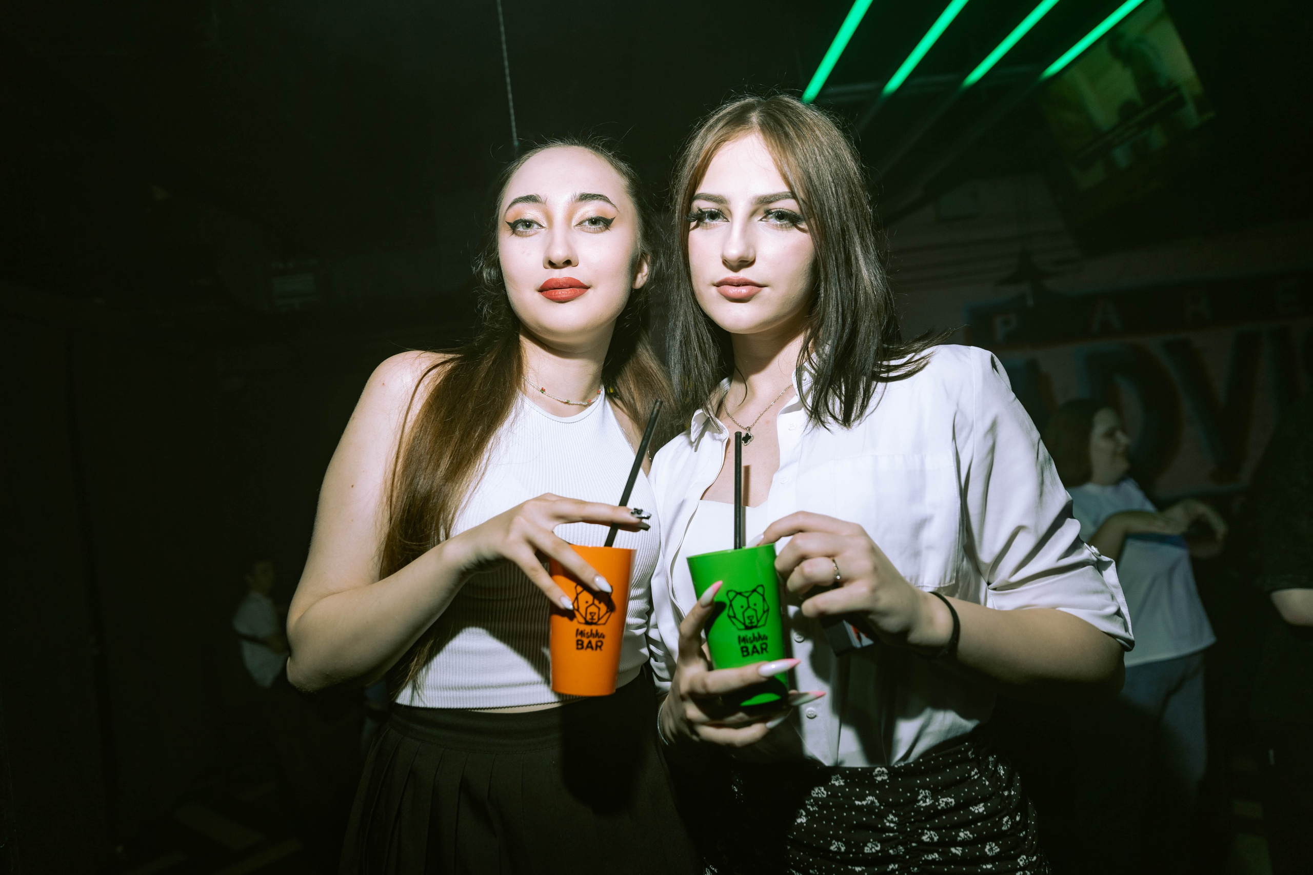 Mishka-bar 3. _Carpe diem_