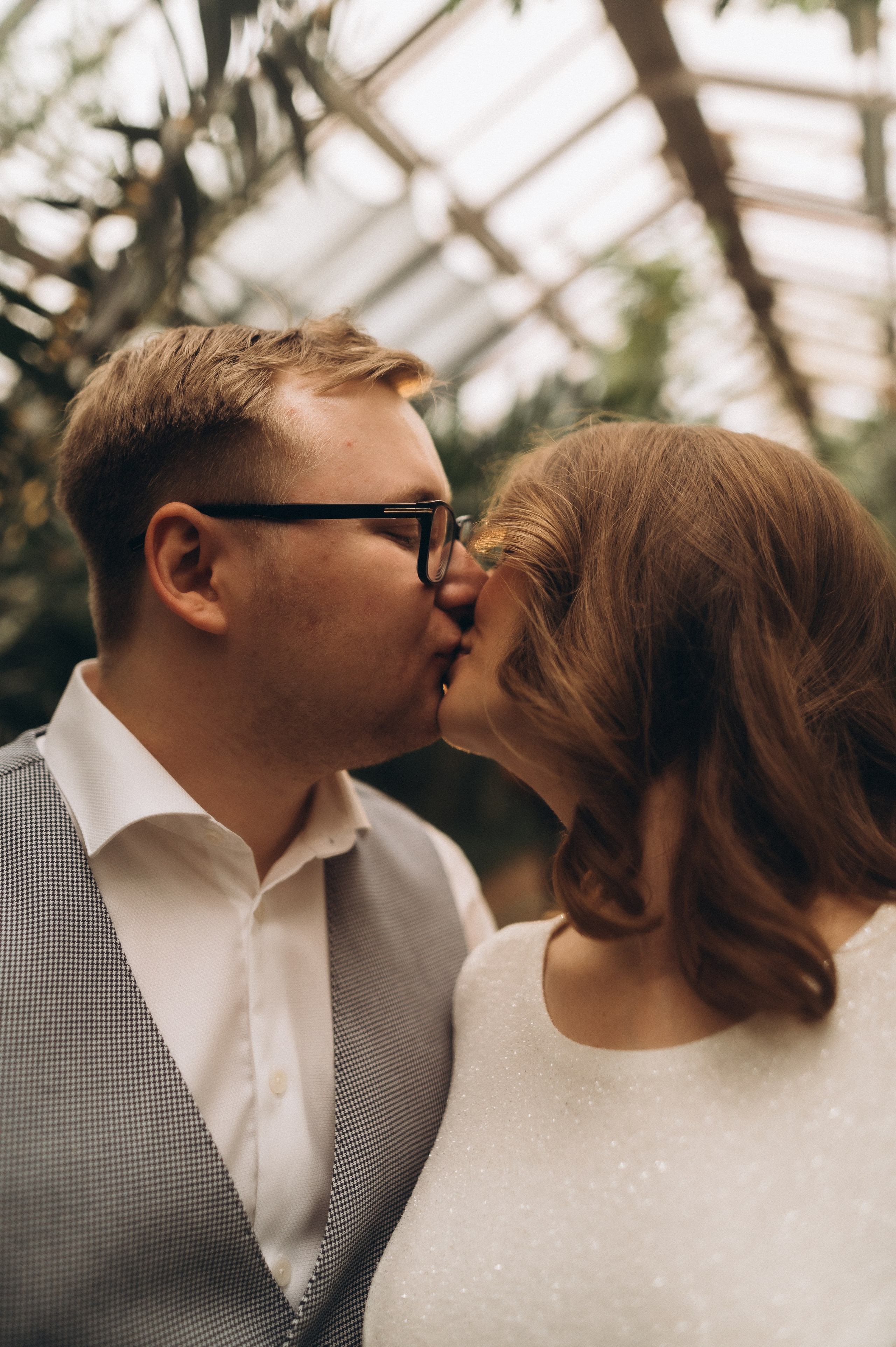 Загс+Оранжерея (камерная свадьба). Фотограф ПИТЕР СПБ Надежда Баранова