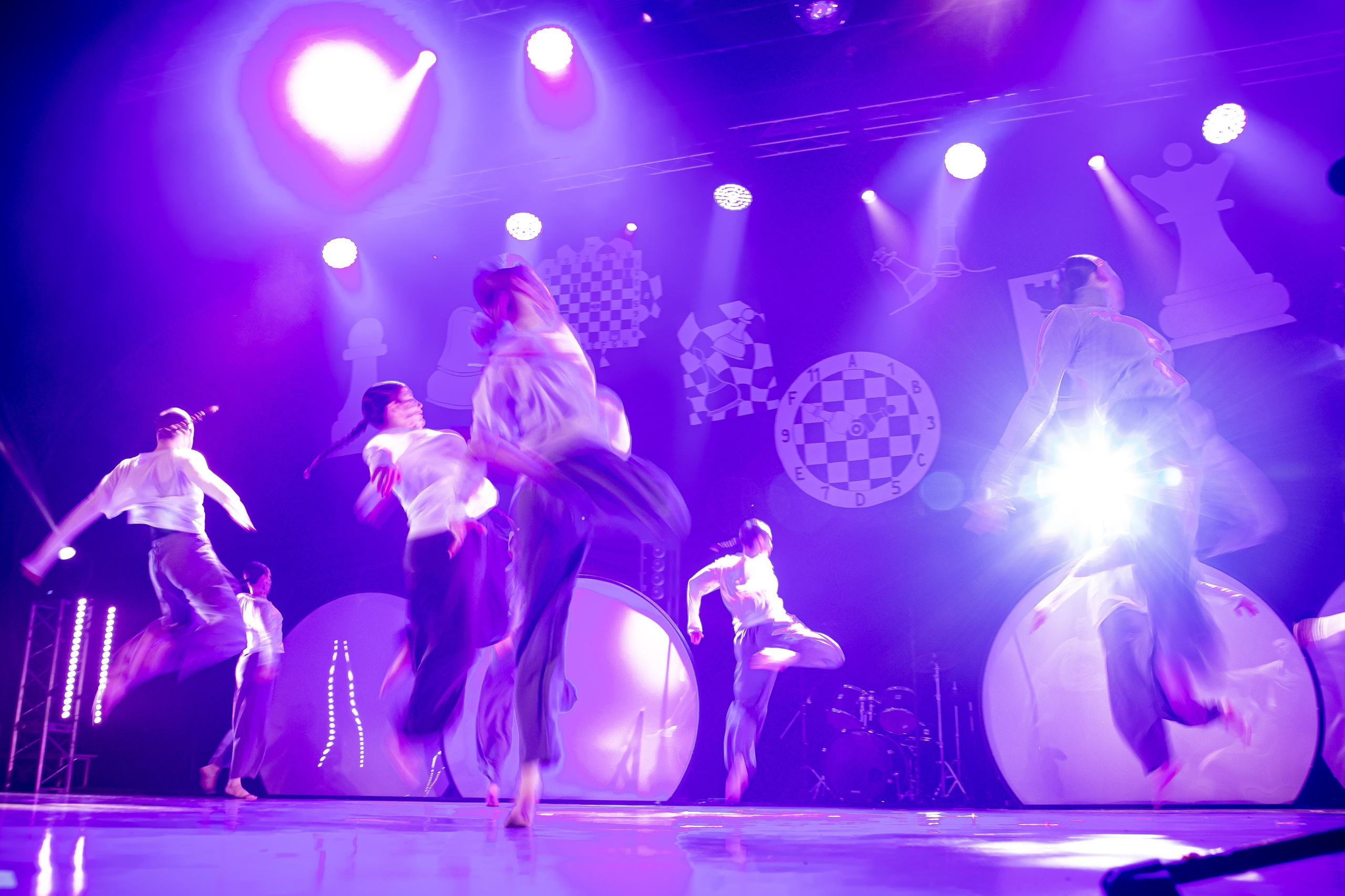 Студвесна ИФ и ИВМИиТ. Репортажный и портретный фотограф Казань / Горячих Полина