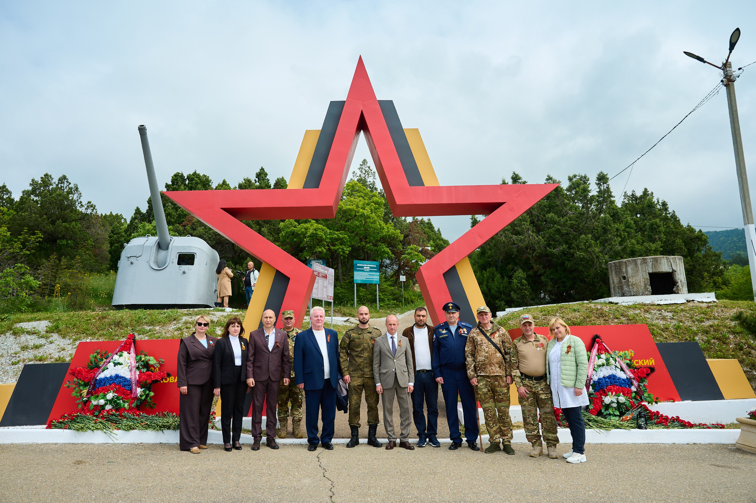 Батарея Зубкова митинг 2026. Жизнь курорта Кабардинка в фотографиях