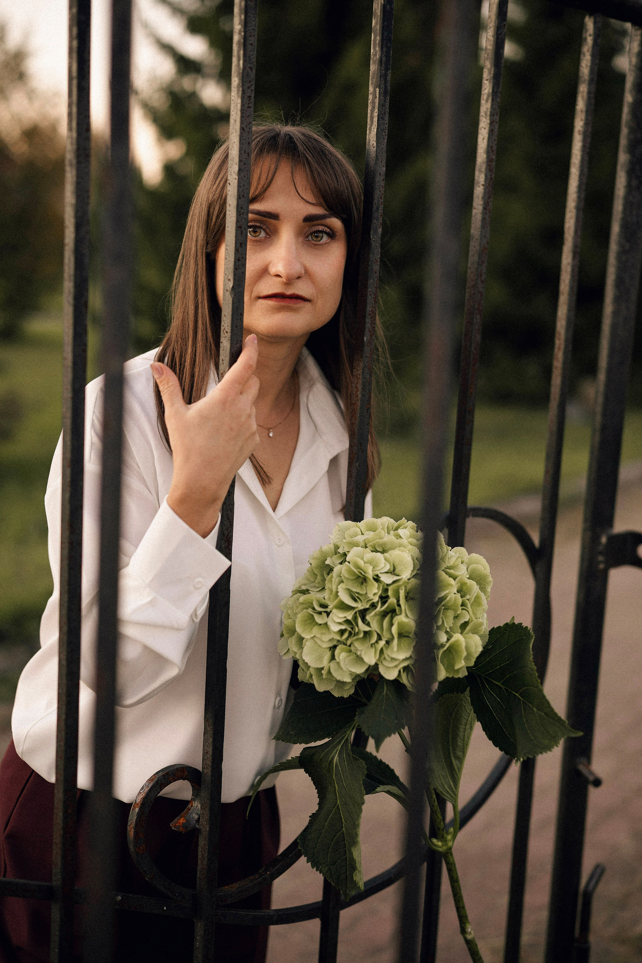 Натали с гортензией. Портретный, семейный и свадебный фотограф в Нарьян-Маре