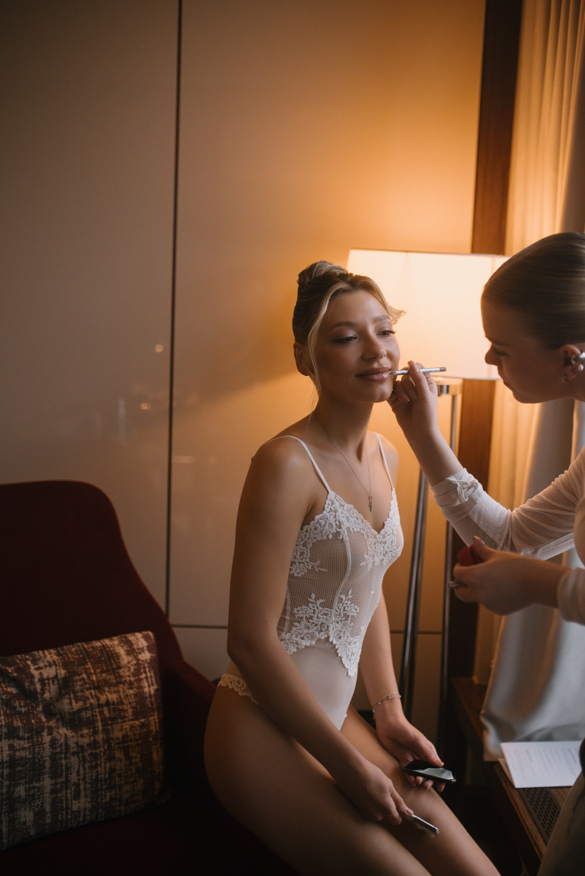 Александр & Ирина (отель/роспись). Свадебный, семейный, женский фотограф в Москве, Мытищах, Королёве Ксения Узилле