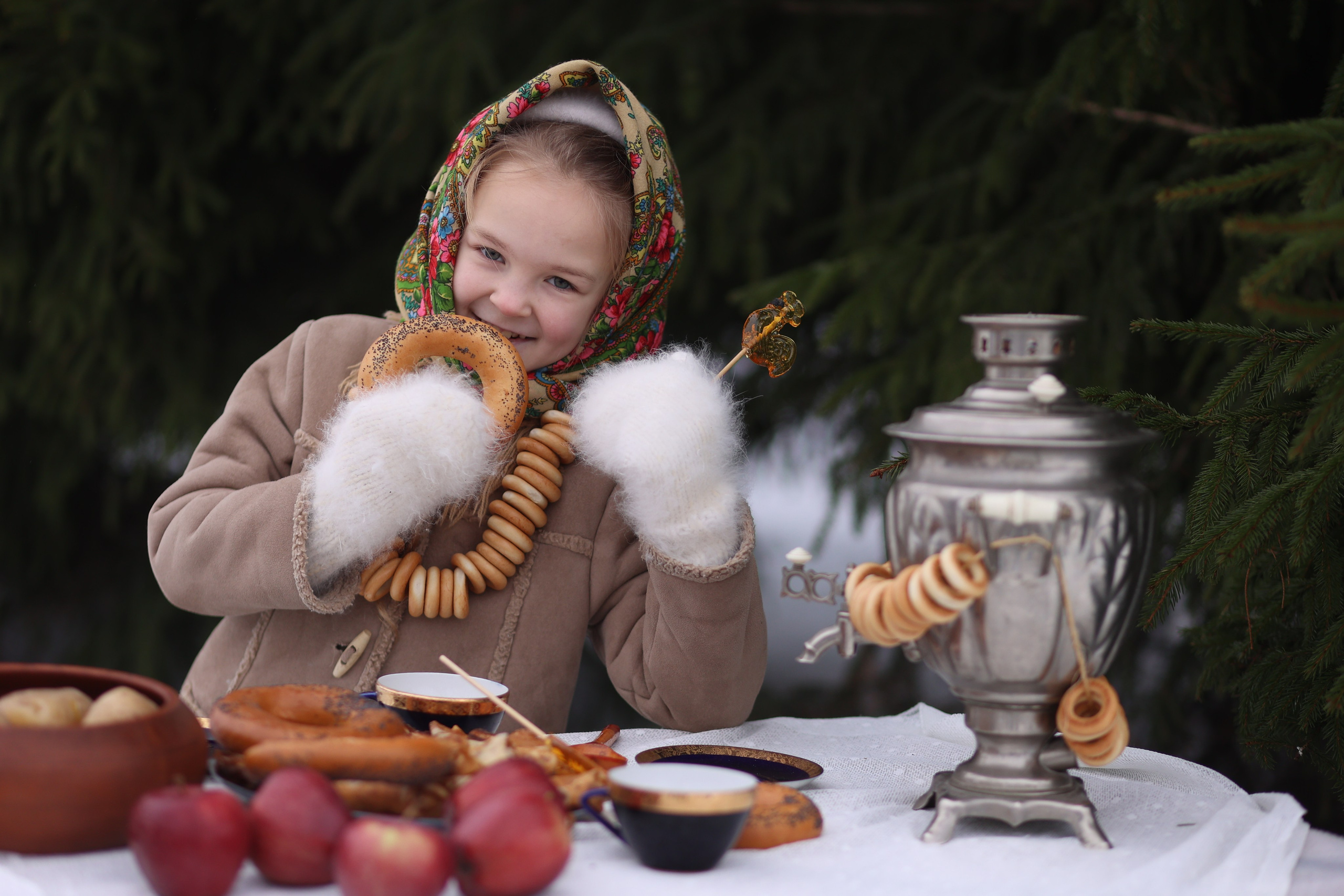 Масленица. Фотограф Алена Малинина в Санкт-Петербурге Пушкин Питер СПб Семейные и детские фотосессии
