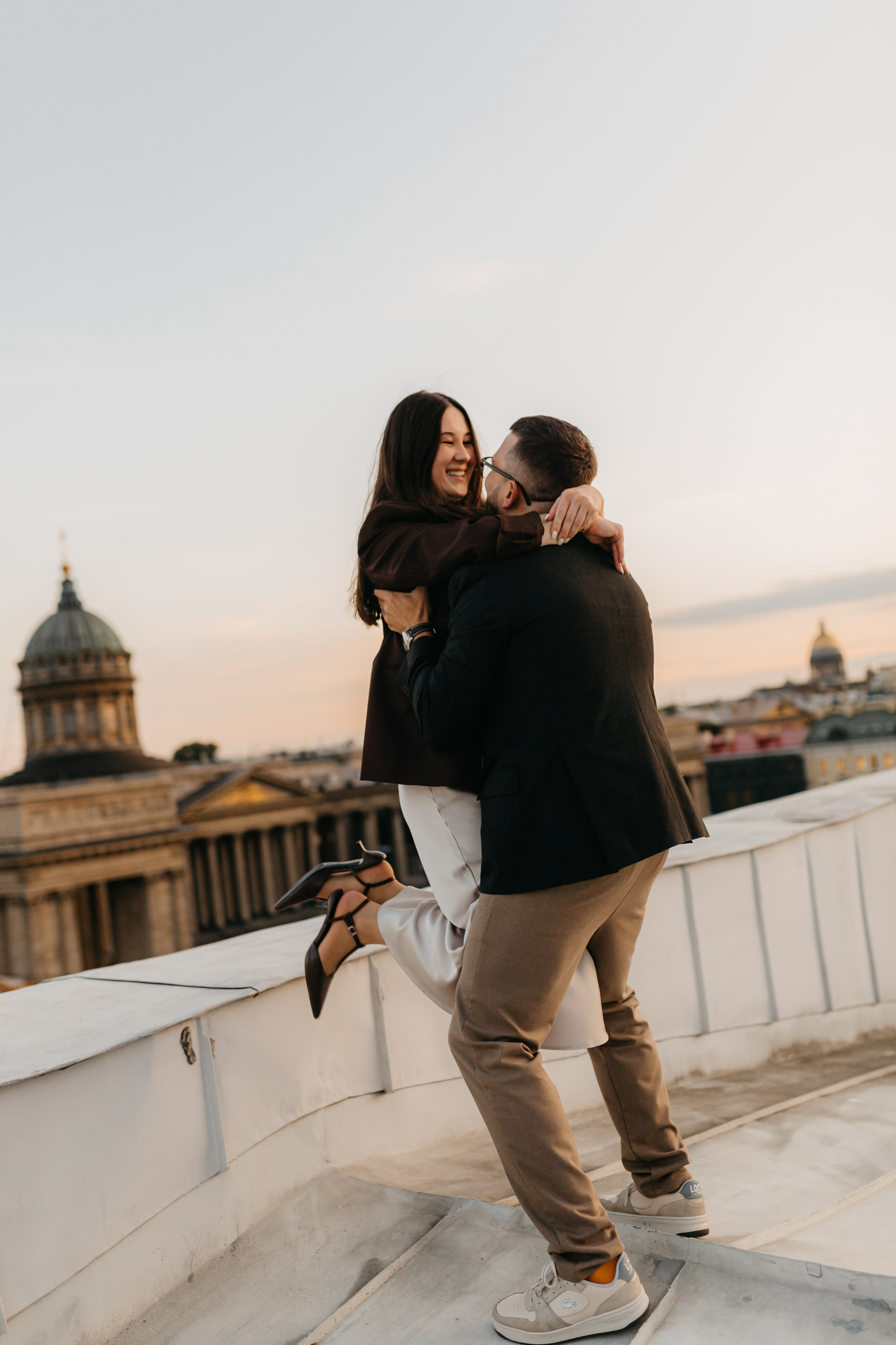 LoveStory на крышах Питера. Фотограф Санкт-Петербург Князева Елизавета