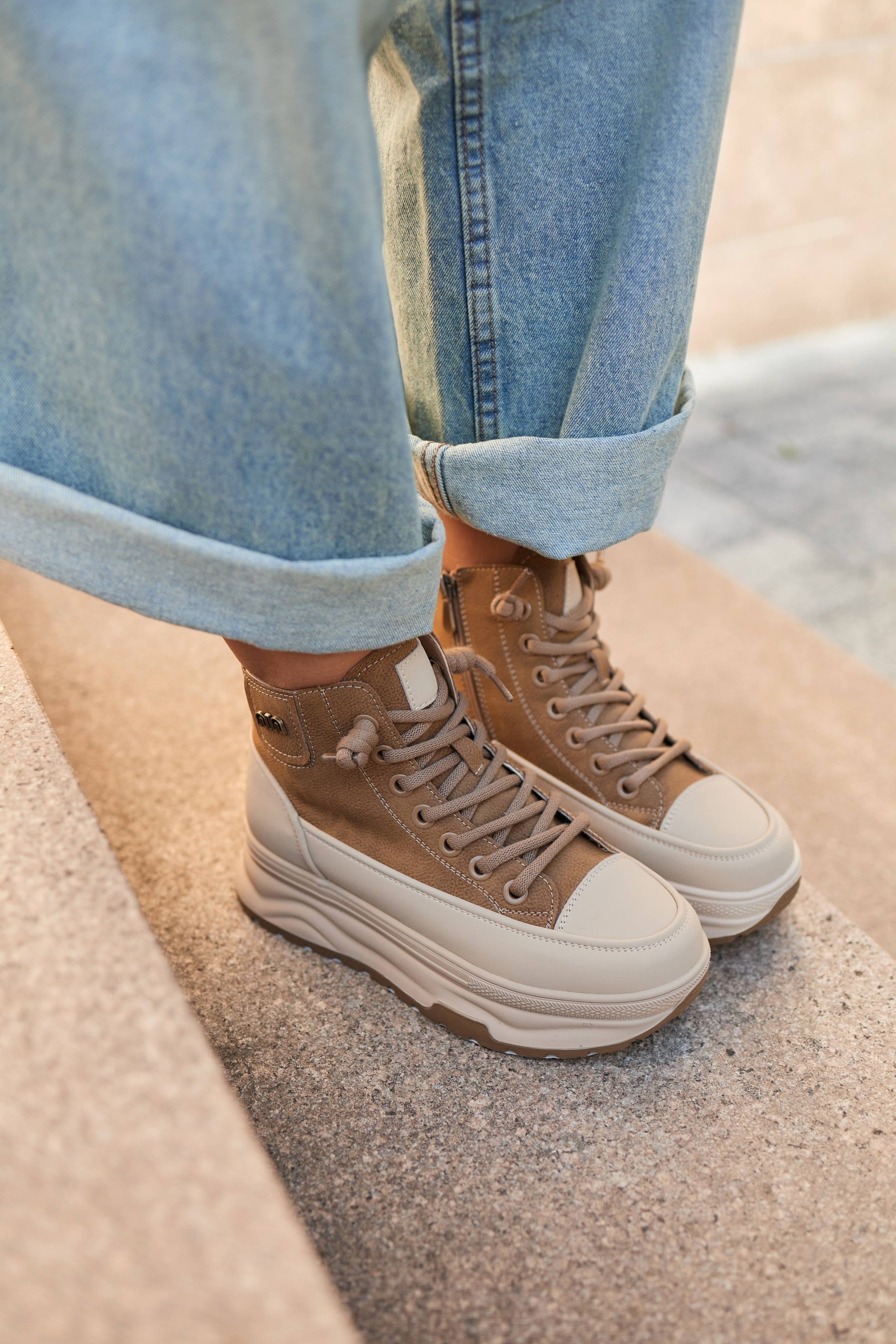 POD KABLUKOM. Фото, видео и AI-контент, который продаёт MPStudiо | Сочи Москва Казань