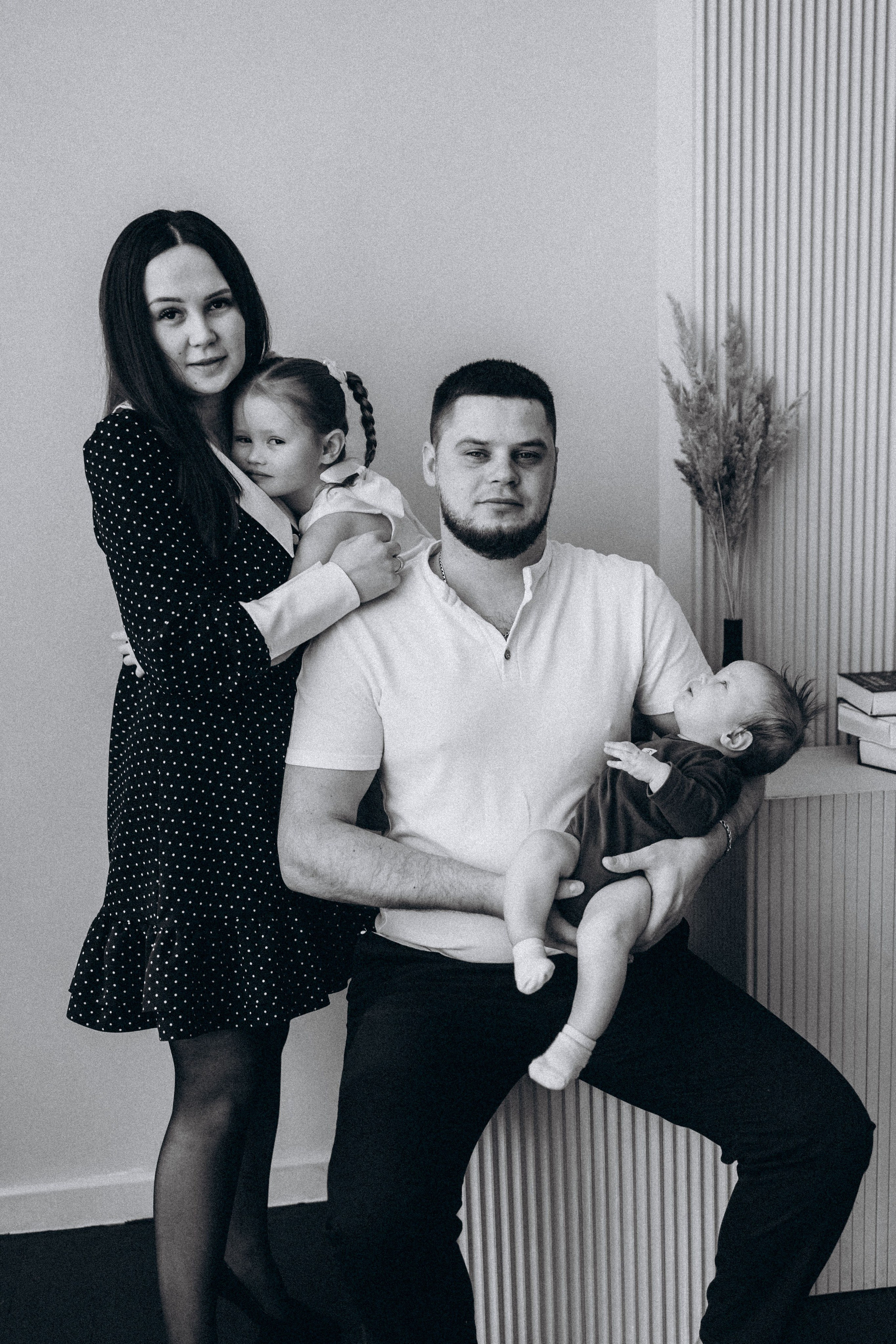 Семья Назаровых. Семейный фотограф Нижневартовск Тюмень Ефимова Ирина
