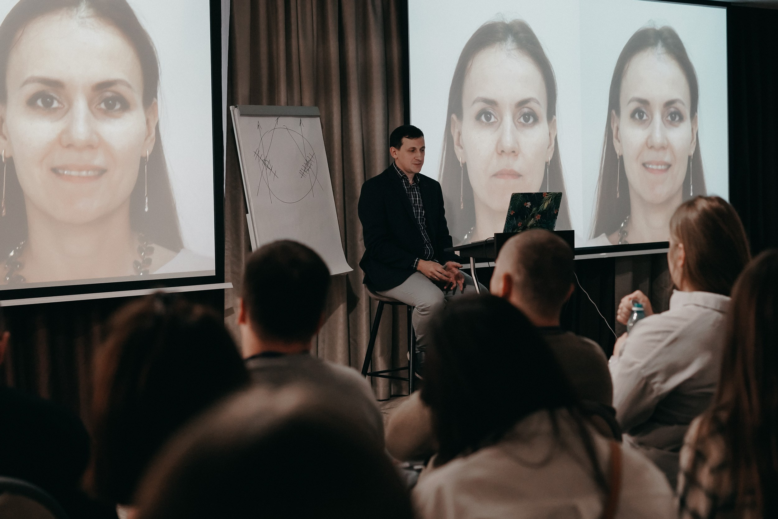 Concept конференция. Репортажный фотограф в Новосибирске Оксана Курдюкова