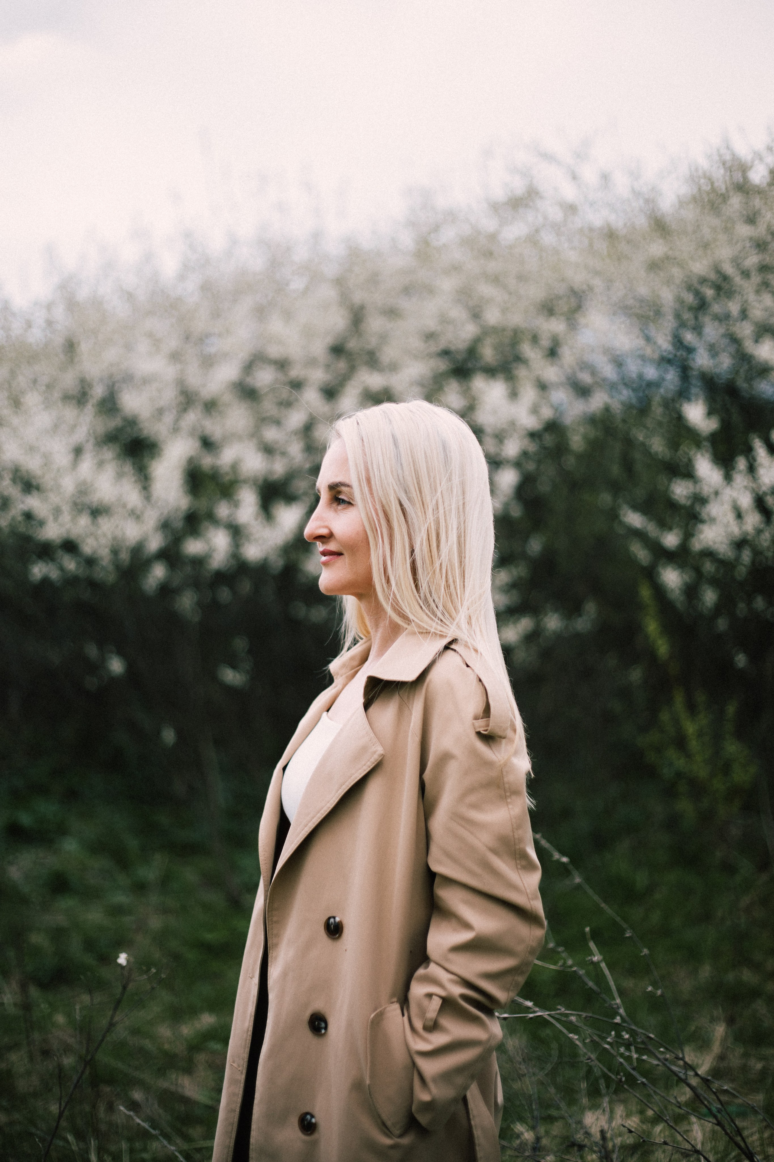 Прогулка в вишневом саду. Портретный фотограф в Иванове Ольга Гуральник