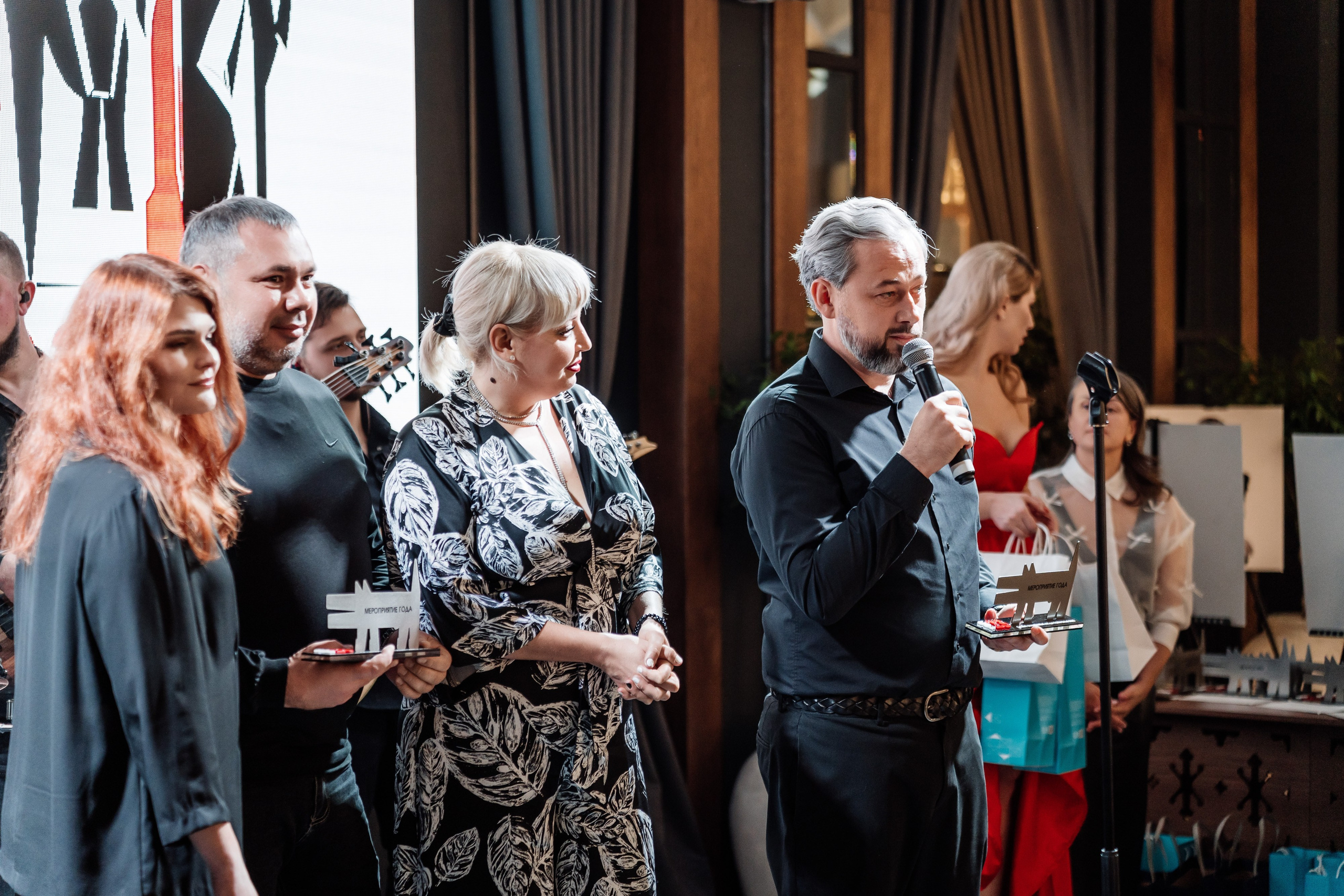 Премия ТОП 23. Свадебный и репортажный, фуд фотограф в Новороссийске Евгений Александриди