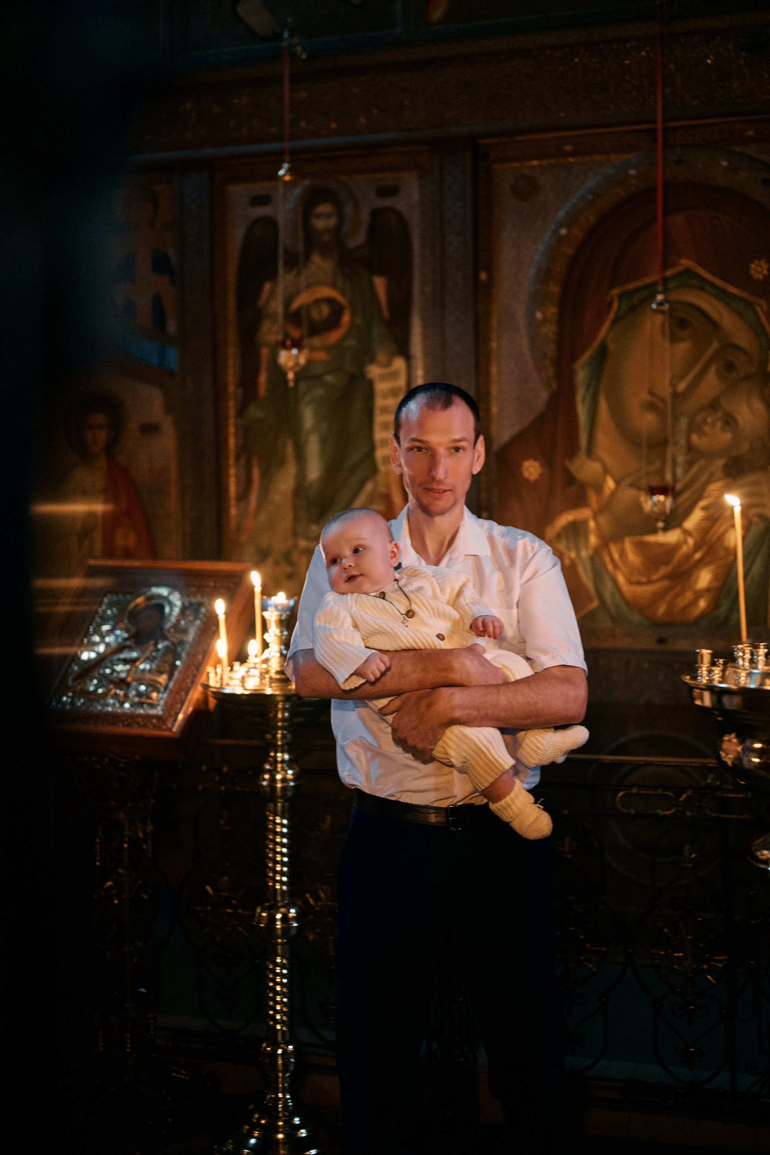 Крещение в храме Василия Великого на Горке. Свадебный фотограф Надежда Максимова